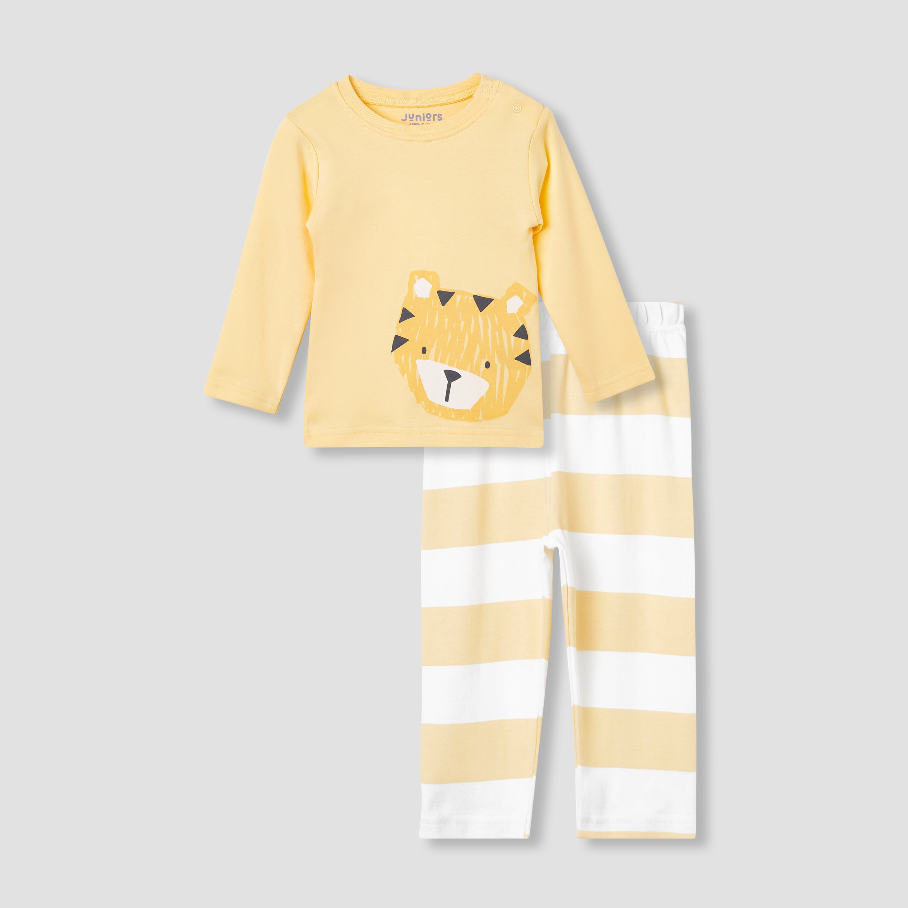 Juniors Tiger Print T-shirt and Pyjama Set-baby-boys-clothing-nightwear-pyjamasets-image-1