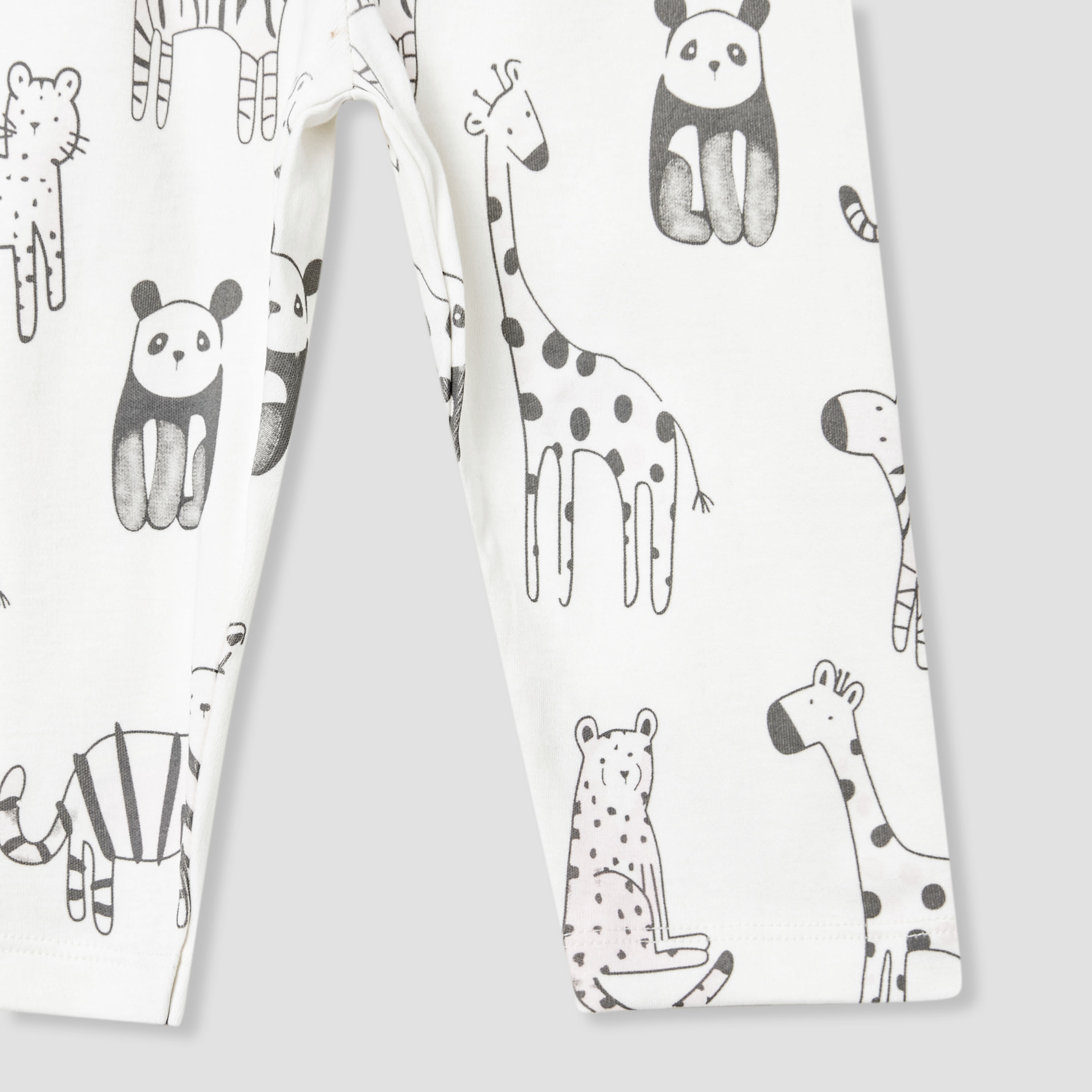 Juniors Animal Print T-shirt and Pyjama Set-baby-girls-clothing-nightwear-pyjamasets-image-8