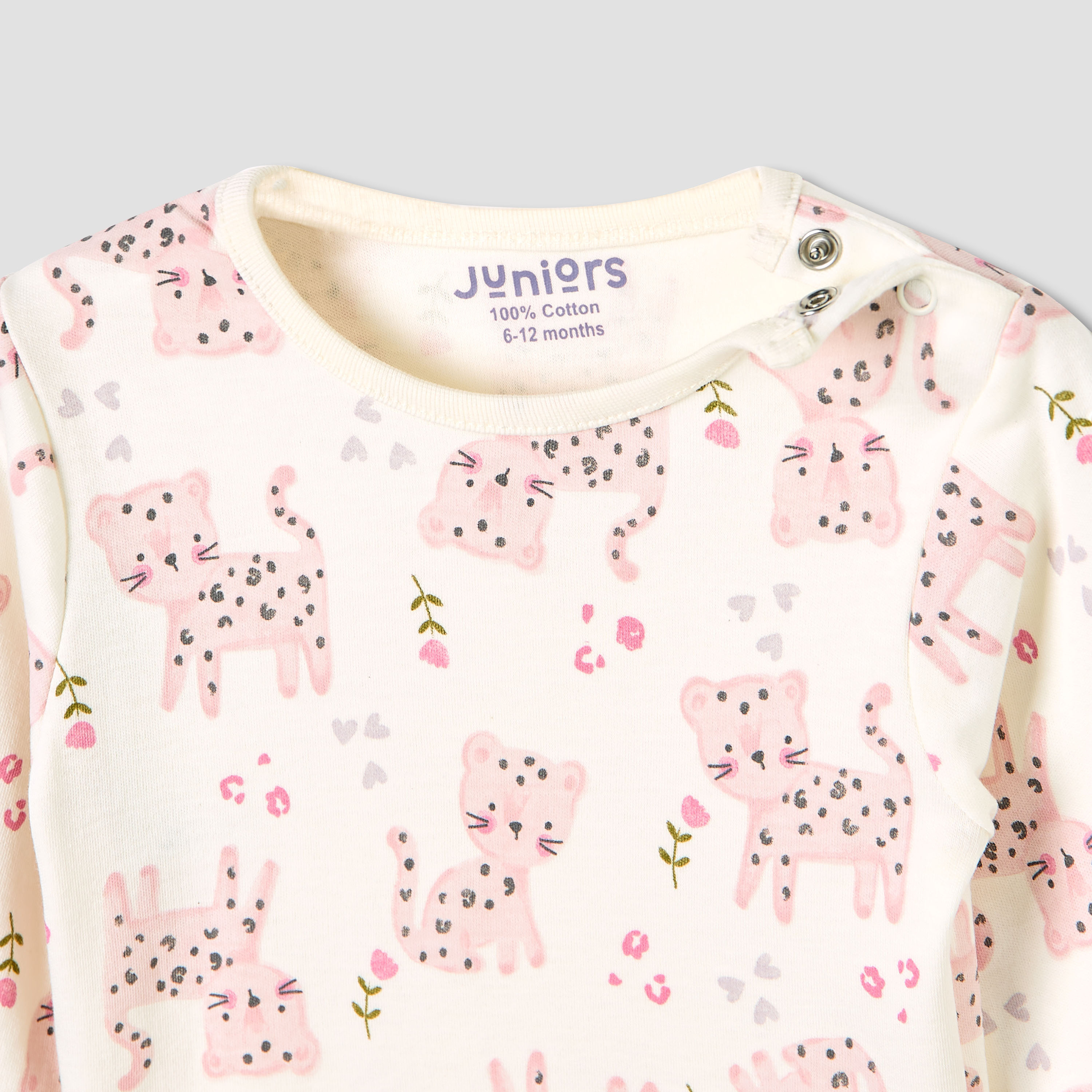 طقم بنطلون بيجاما وتيشيرت بطبعات زرافة من جونيورز-baby-girls-clothing-nightwear-pyjamasets-image-4