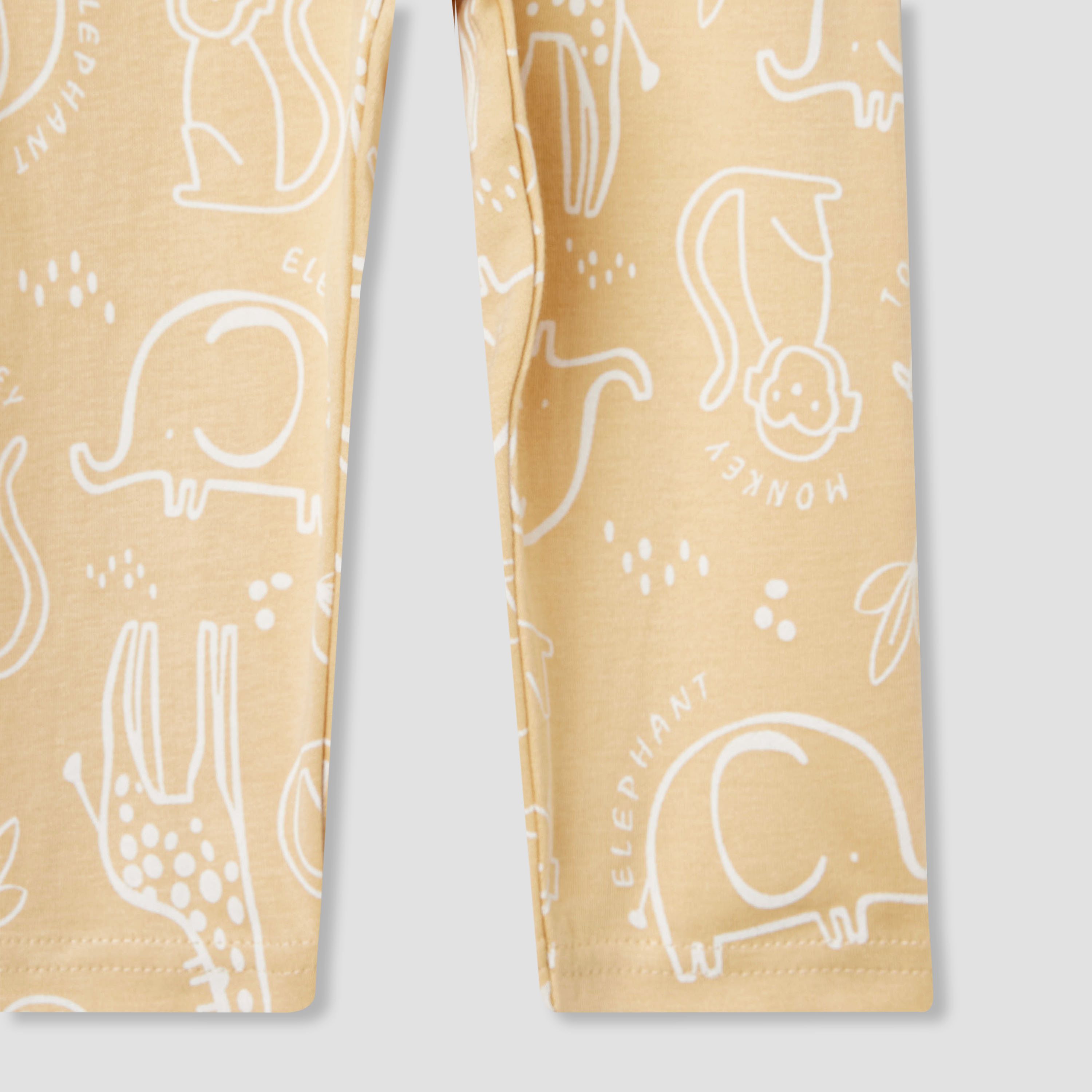 Juniors Lion Print Long Sleeve T-shirt and Pyjama Set-baby-boys-clothing-nightwear-pyjamasets-image-8