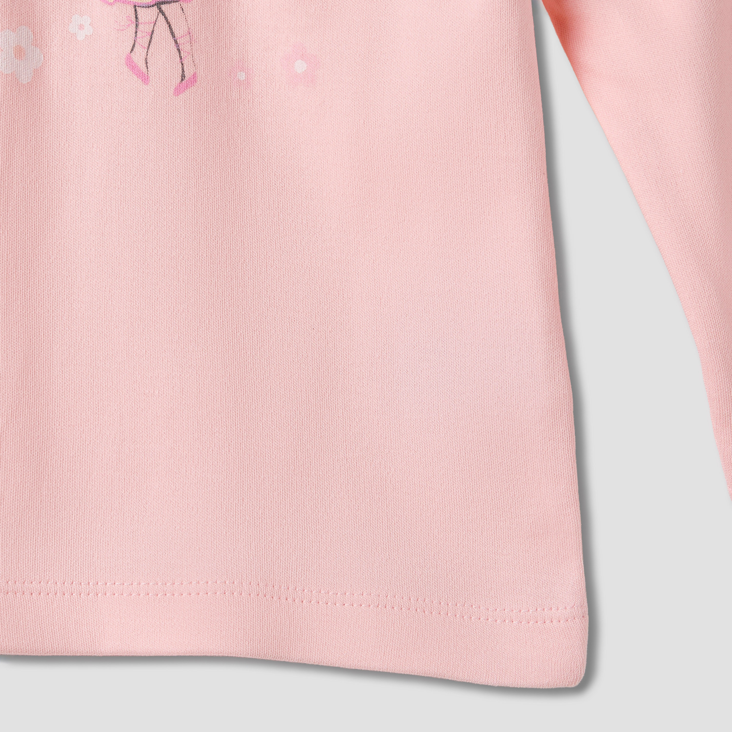 طقم تيشيرت بأكمام طويلة وبنطلون بيجاما بطبعات من جونيورز-baby-girls-clothing-nightwear-pyjamasets-image-5