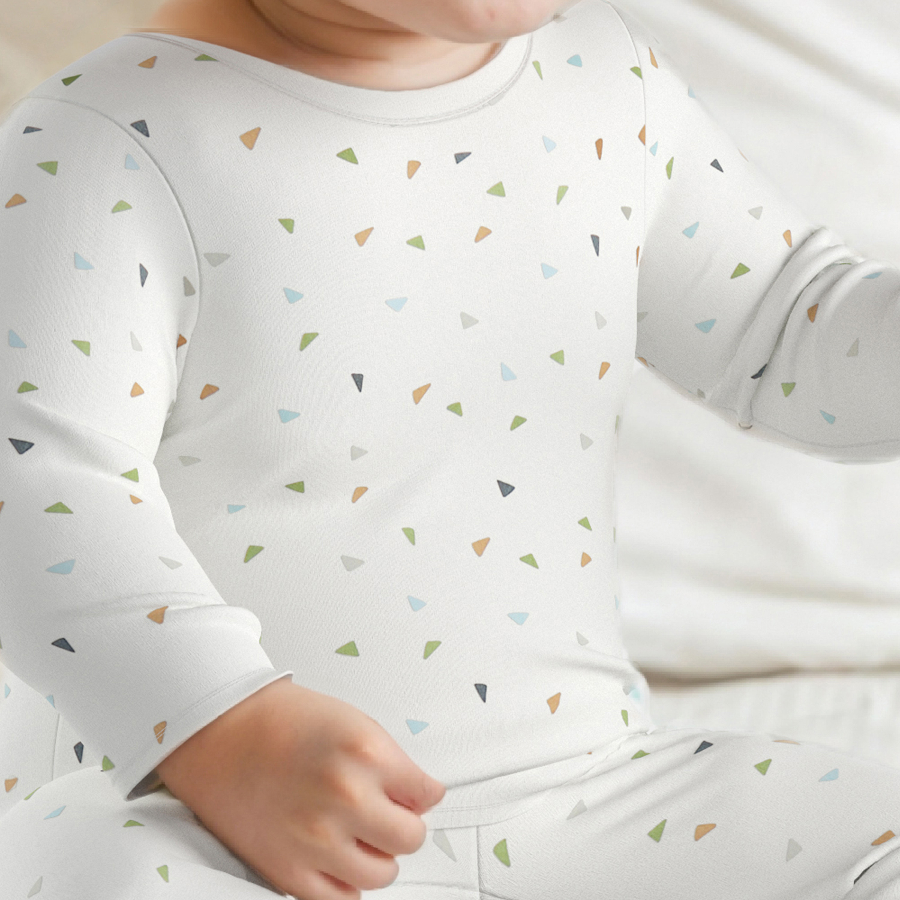 Juniors All-Over Print T-shirt and Pyjama Set-baby-boys-clothing-nightwear-pyjamasets-image-7