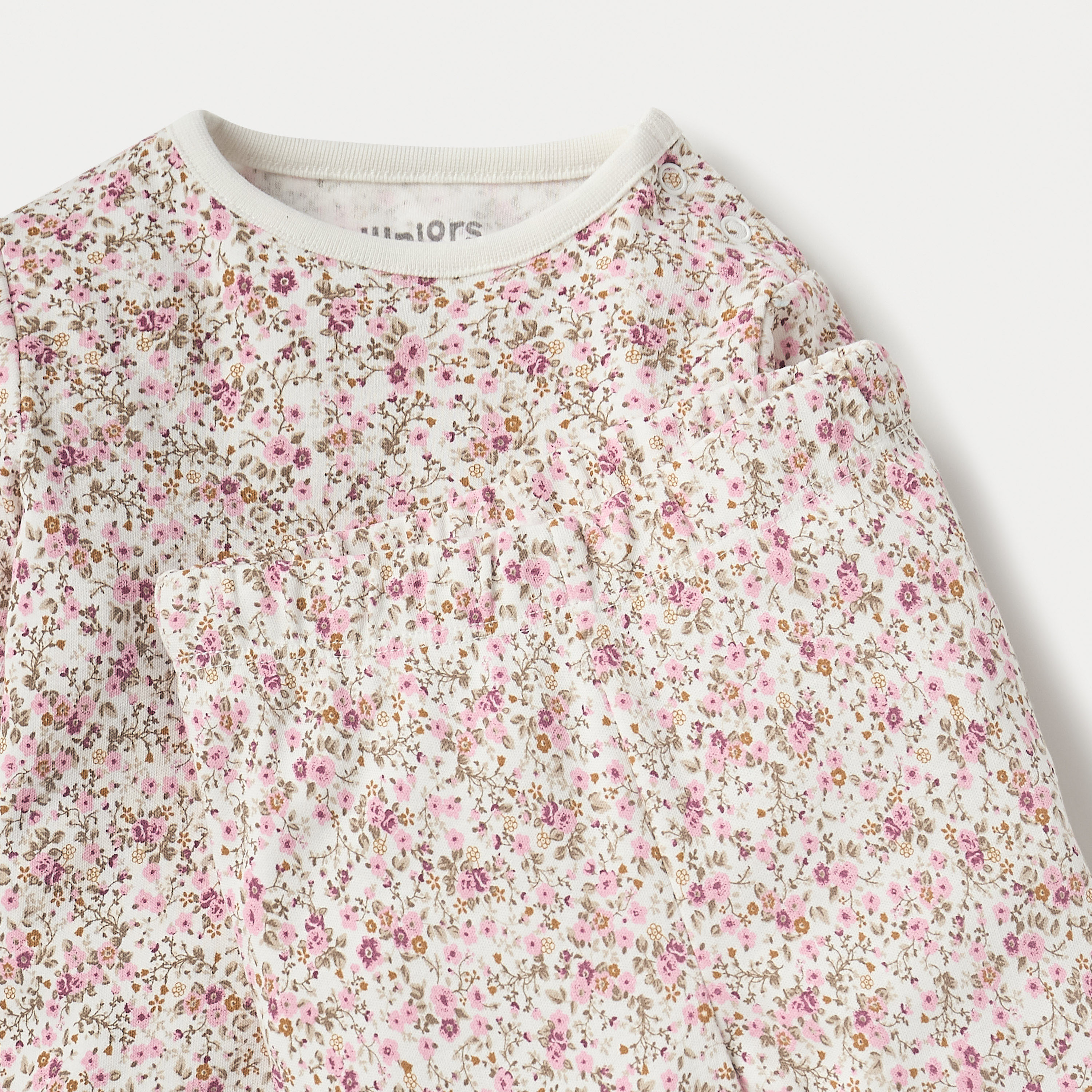 طقم بنطلون بيجاما وتيشيرت بأكمام طويلة وطبعات من جونيورز-baby-girls-clothing-nightwear-pyjamasets-image-4