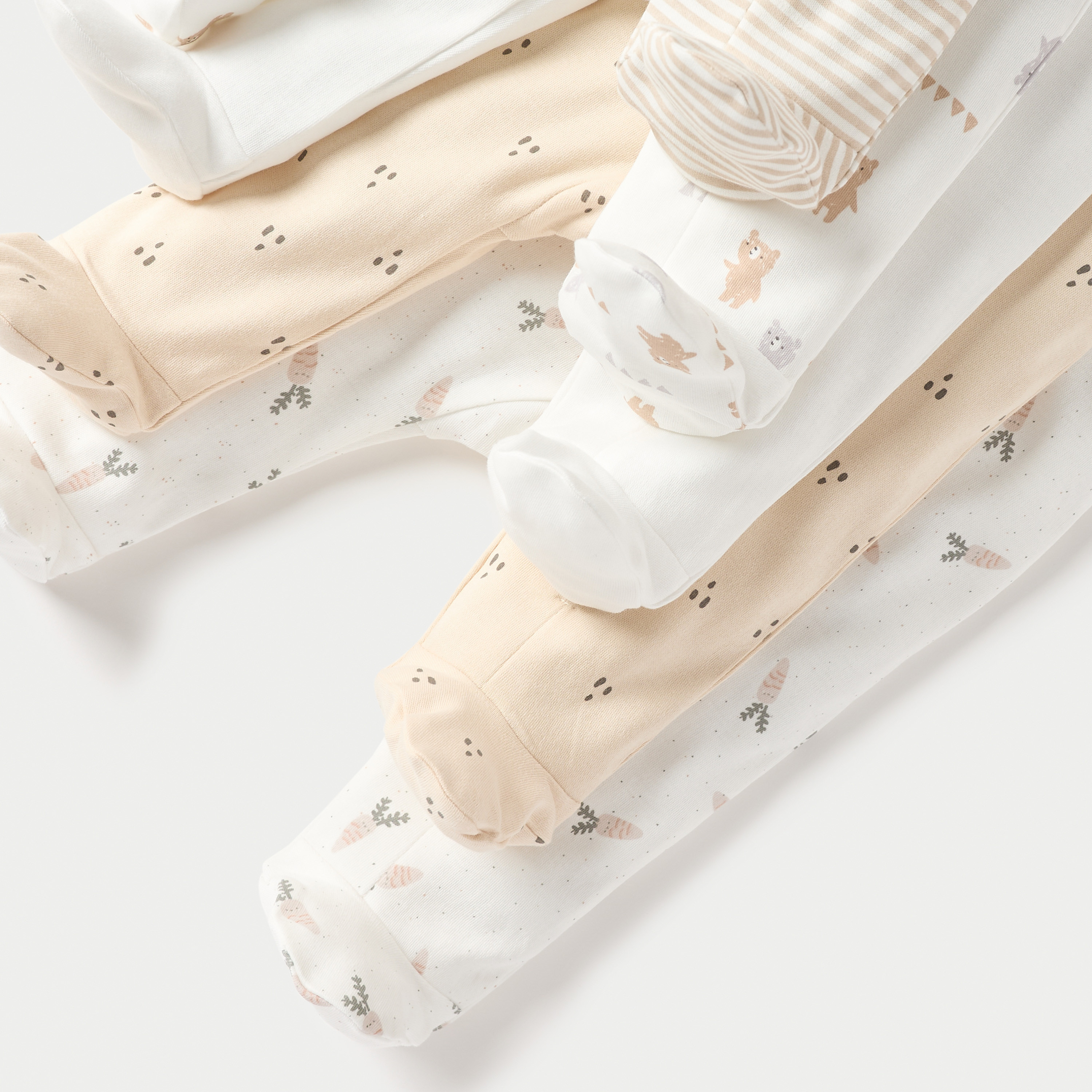 Juniors Printed Closed Feet Sleepsuit with Zip Closure - Set of 5-baby-girls-clothing-nightwear-sleepsuits-image-4