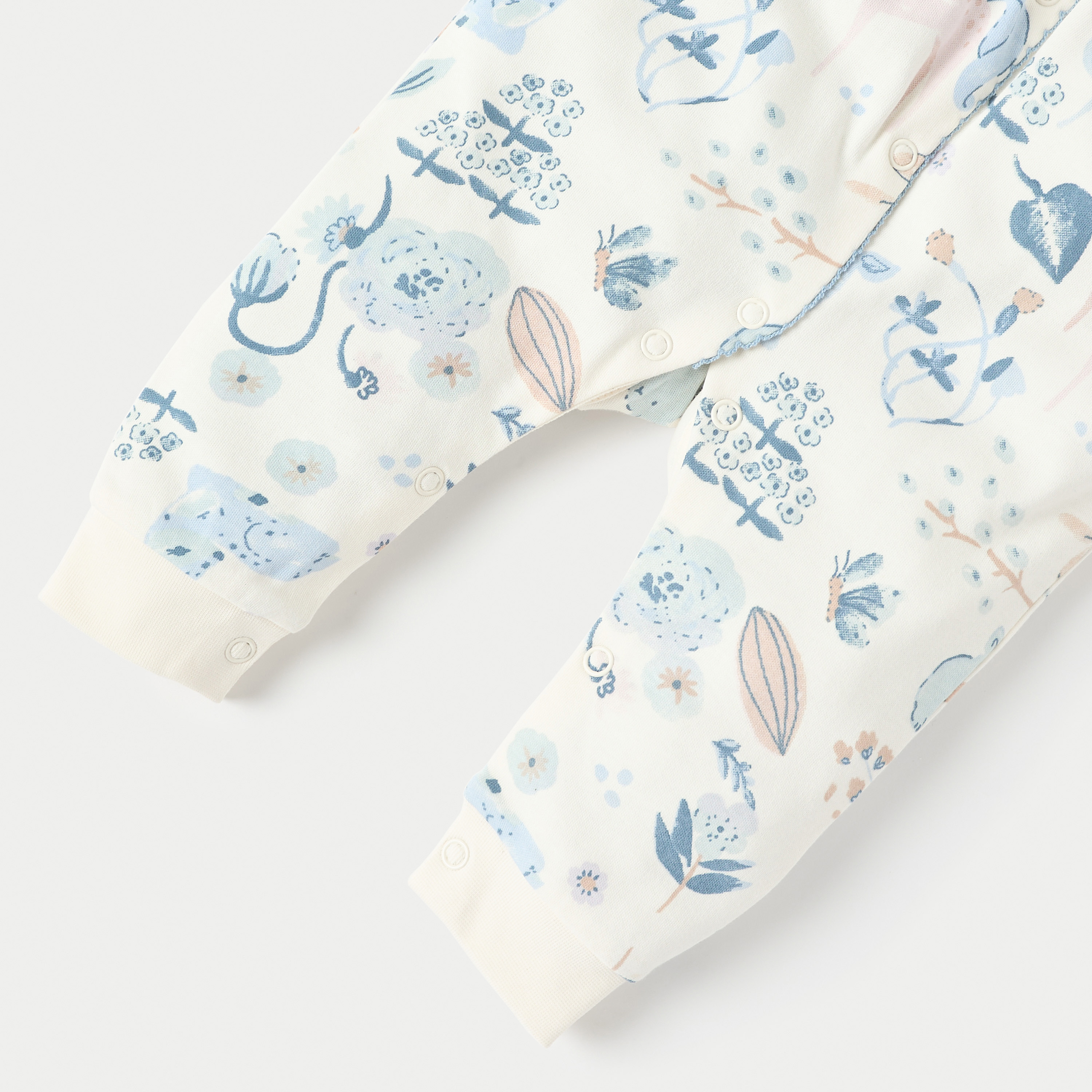 بدلة نوم بأزرار إغلاق كبّاسة وياقة بطبعات من جونيورز-baby-girls-clothing-nightwear-sleepsuits-image-3