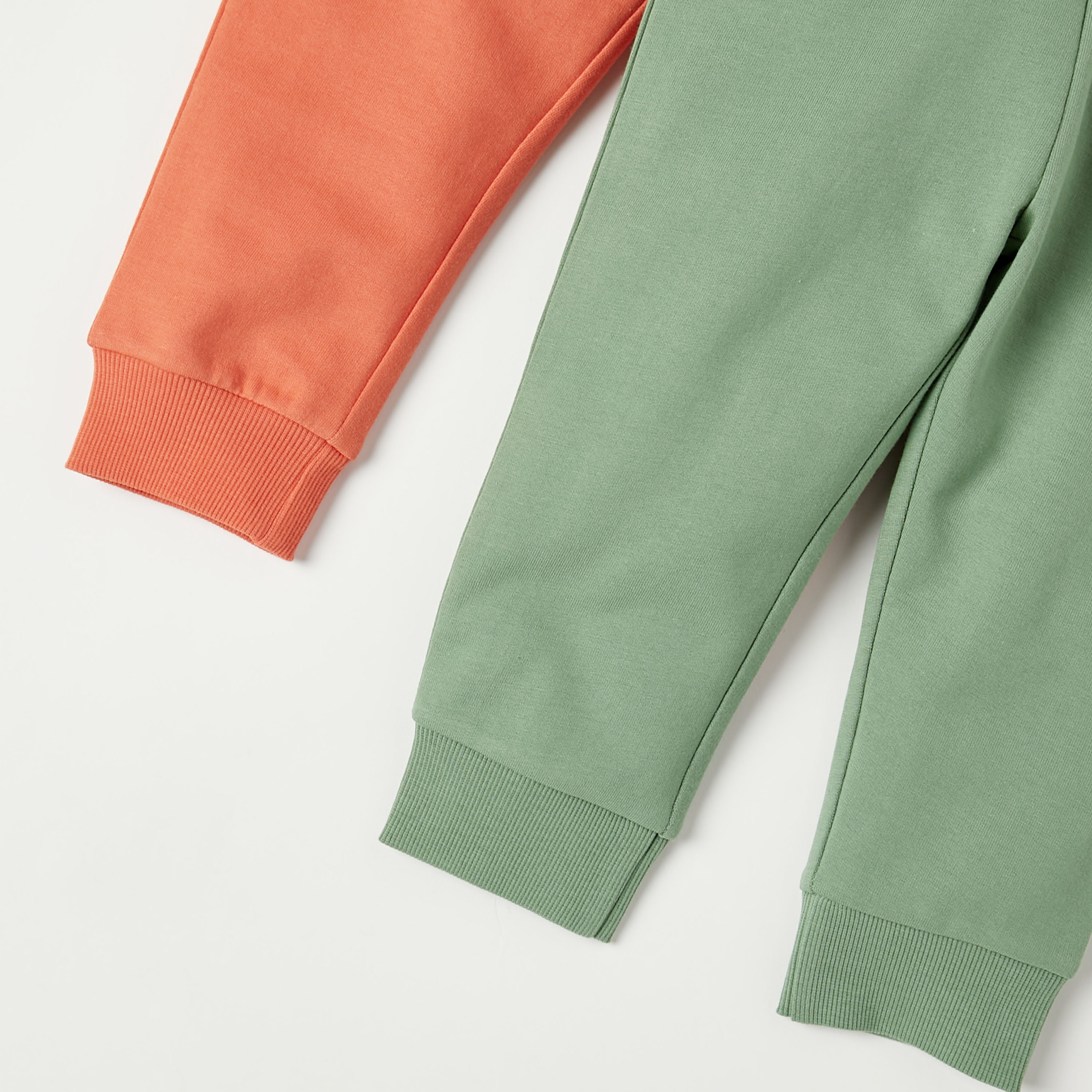 بنطلونات رياضية سادة بخصر مطاطي من جونيورز - طقم من قطعتين-baby-boys-clothing-multipacks-image-5
