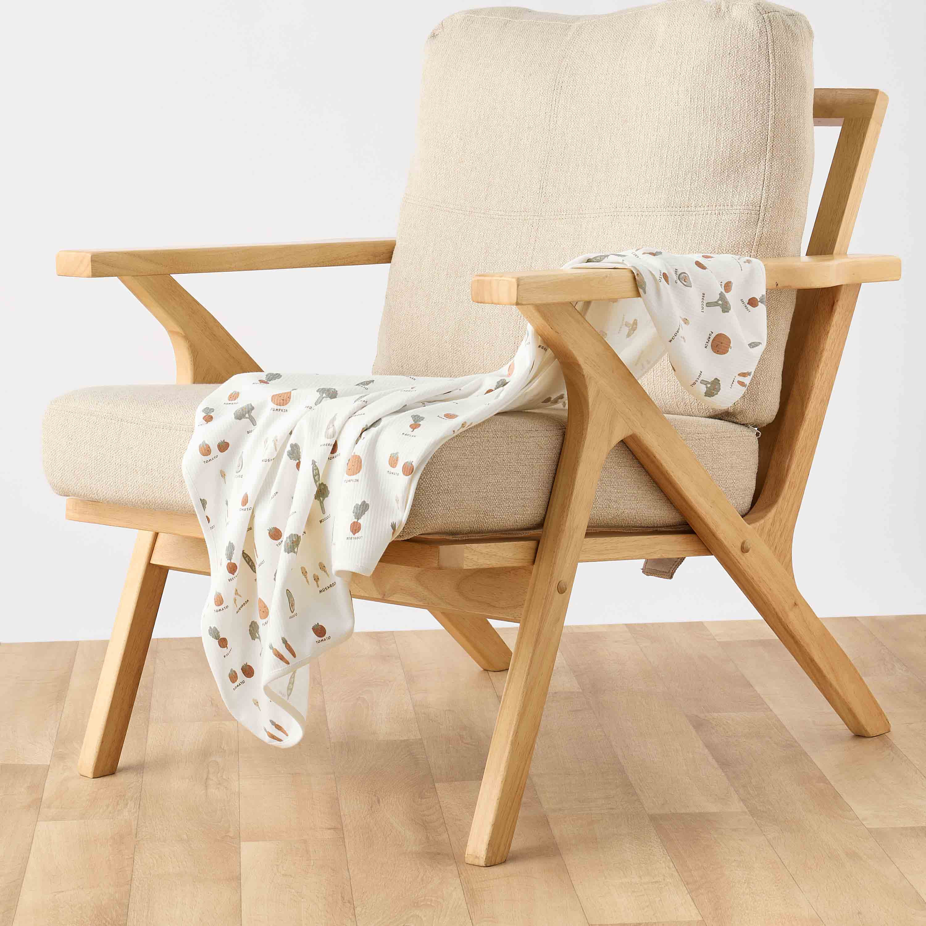 Juniors Baby Receiving Blanket with Vegetable Print - Cotton-baby-nursery-blanketsandswaddles-receivingblankets-image-2