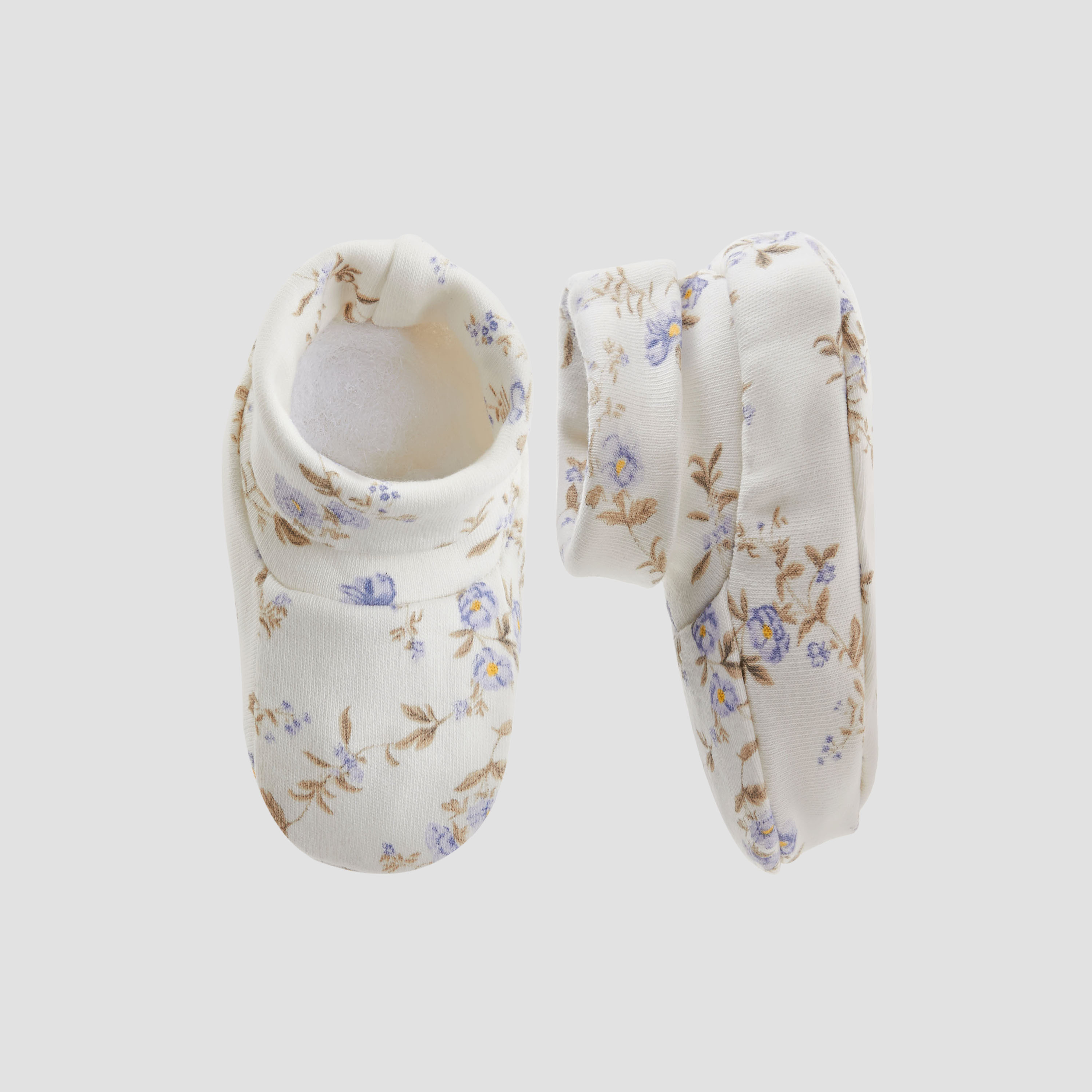 Juniors Girls Booties with Assorted Print - Cotton-baby-girls-shoes-booties-image-3