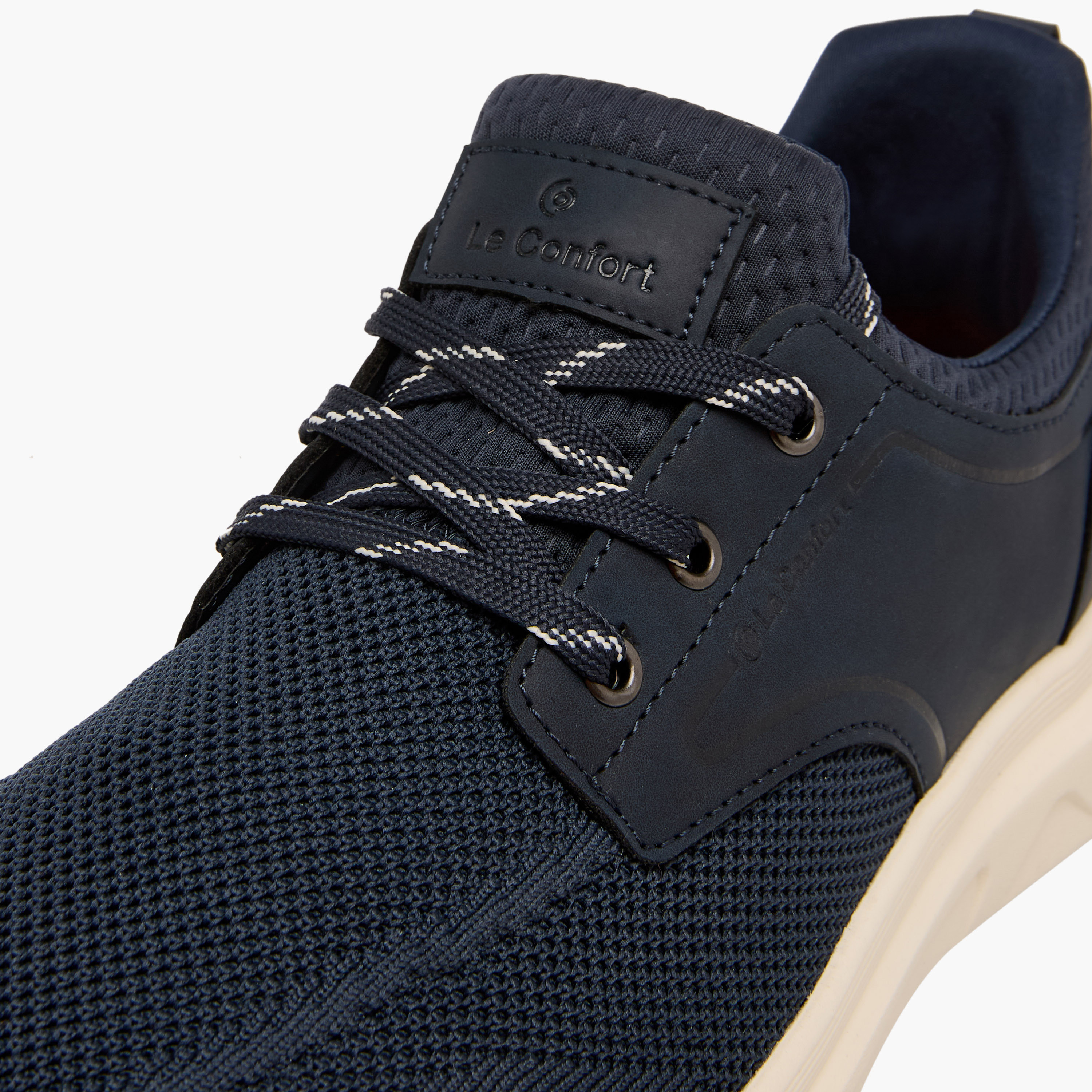 حذاء سنيكرز برباط إغلاق للرجال من لو كونفورت-men-shoes-sneakers-image-4
