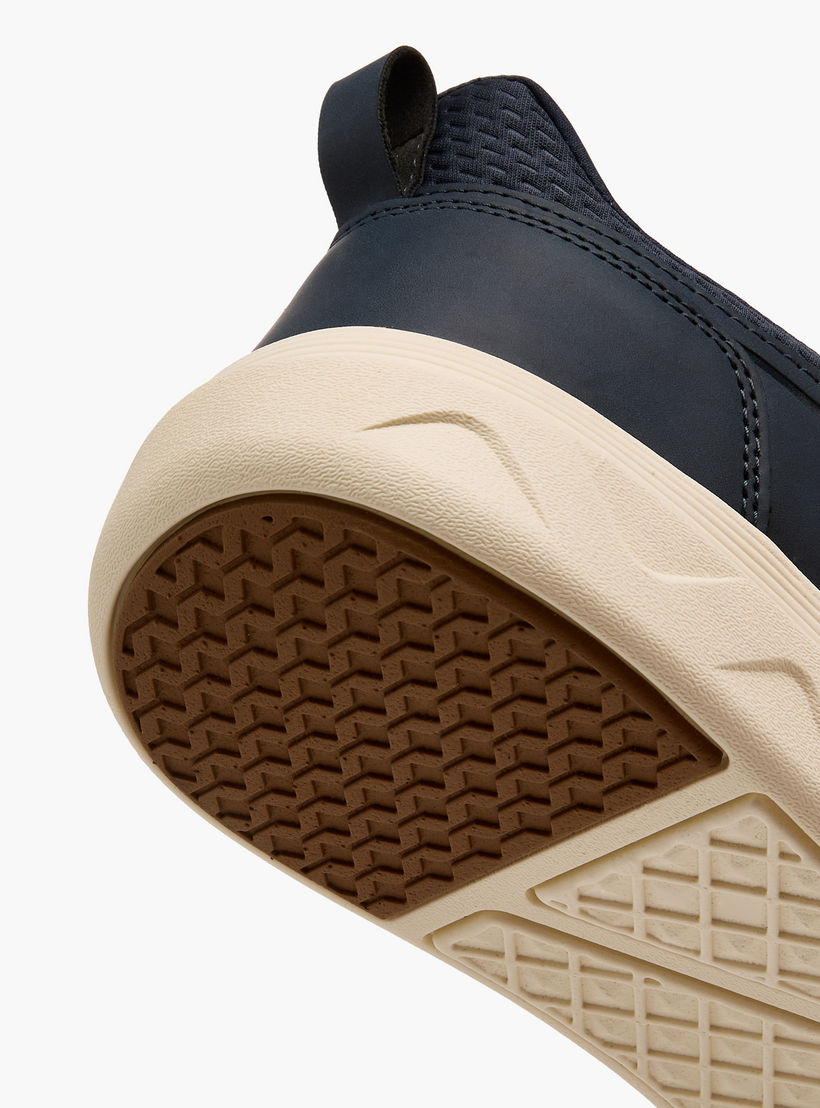 حذاء سنيكرز برباط إغلاق للرجال من لو كونفورت-men-shoes-sneakers-image-5
