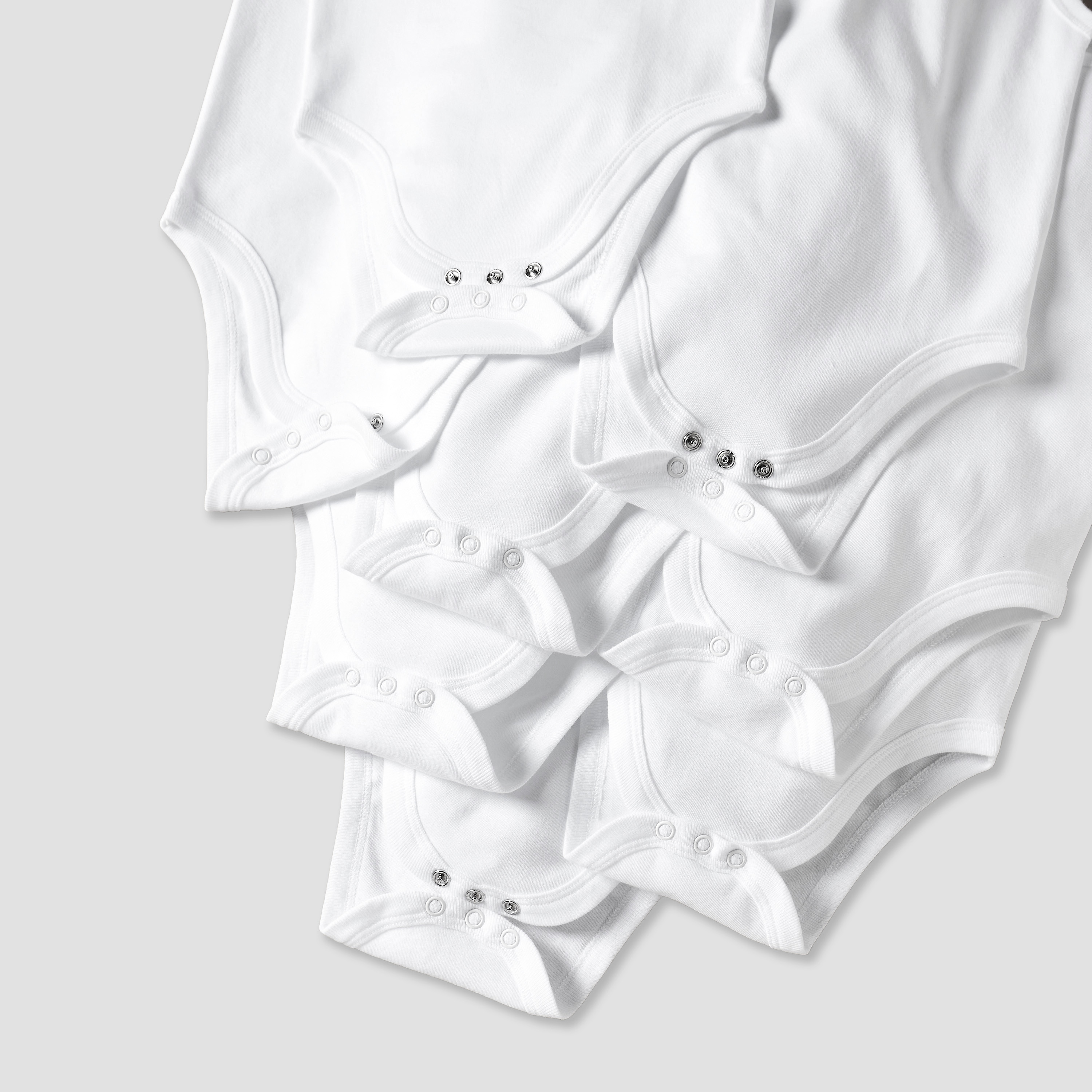 بودي سوت سادة بياقة مستديرة وأزرار إغلاق كبّاسة من جونيورز - طقم من 10 قطع-baby-boys-clothing-bodysuits-image-3