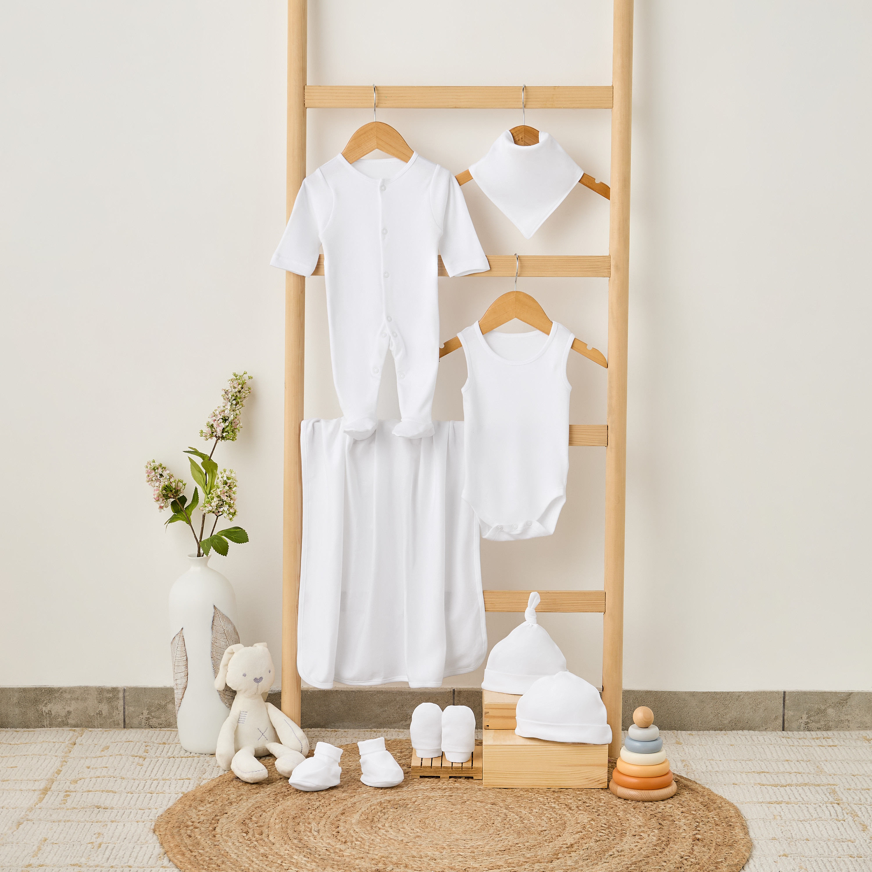 طقم هدايا ملابس سادة 8 قطع من جونيورز-baby-boys-clothing-setsandcoords-image-12