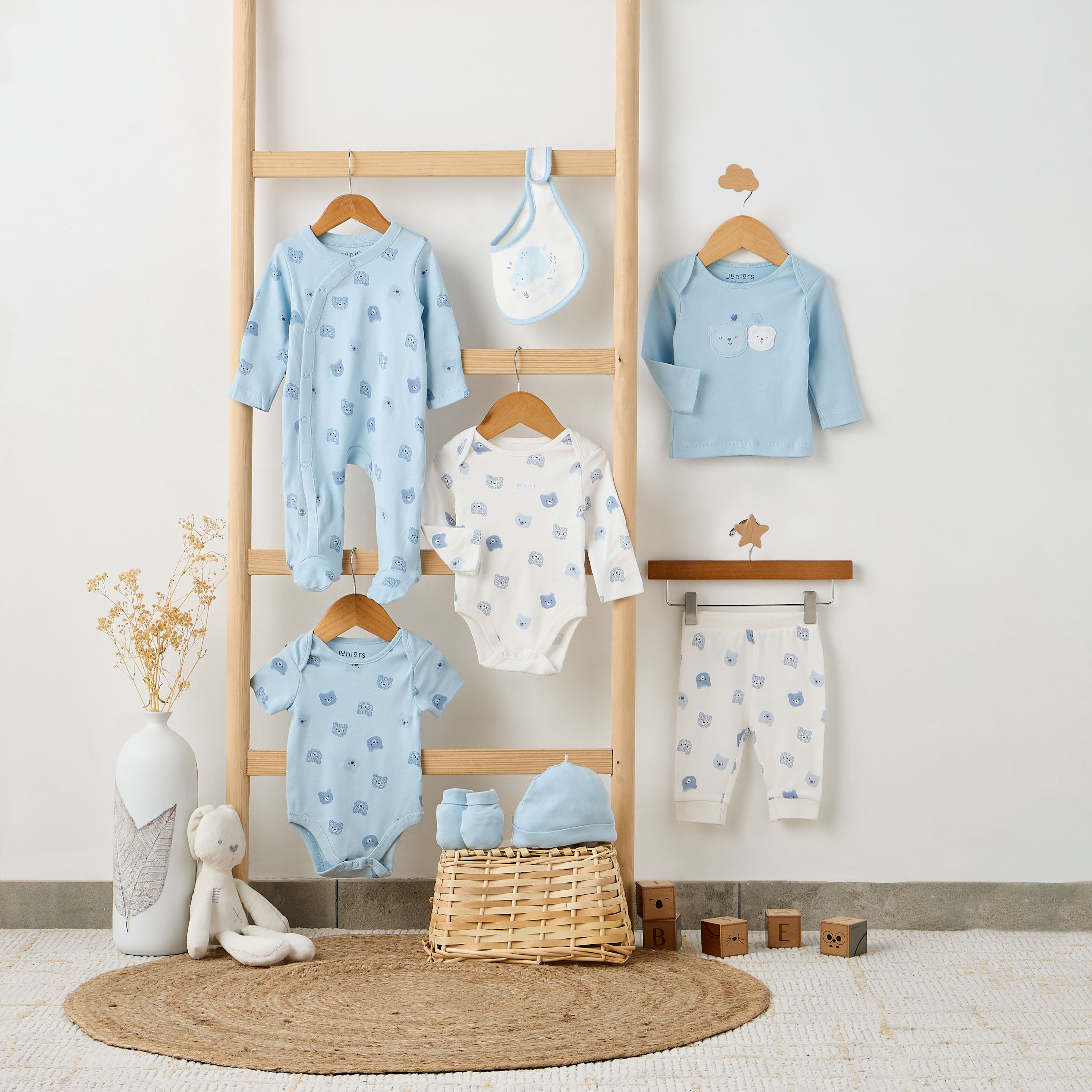 Juniors 9-Piece Boys Gift Set - Cotton - Sleepsuit, Bodysuit, Bib, Beanie, Mittens - Bear Print-baby-boys-clothing-setsandcoords-image-14