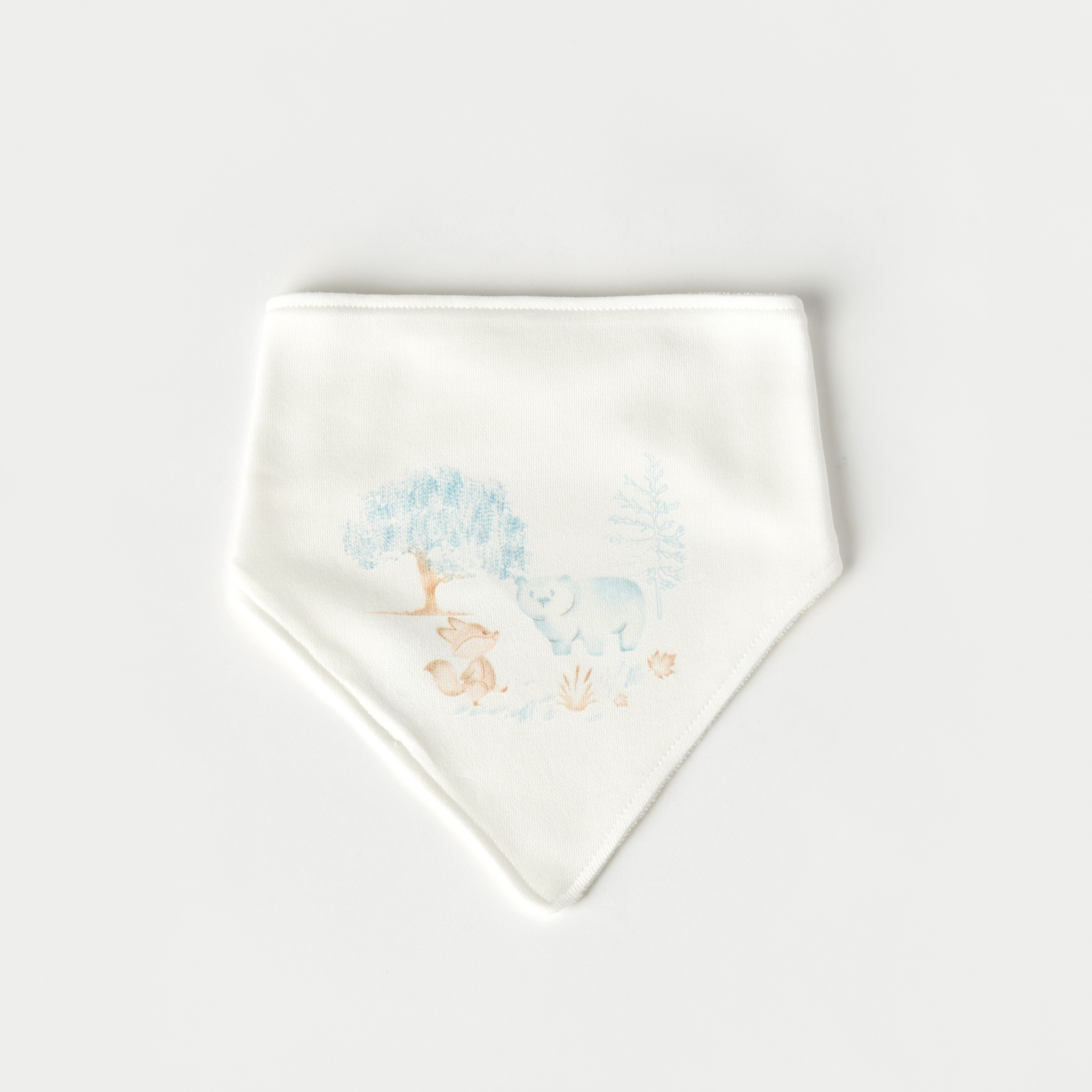 Juniors Printed Muslin Bib with Button Closure - Set of 3-baby-feeding-bibs-image-3