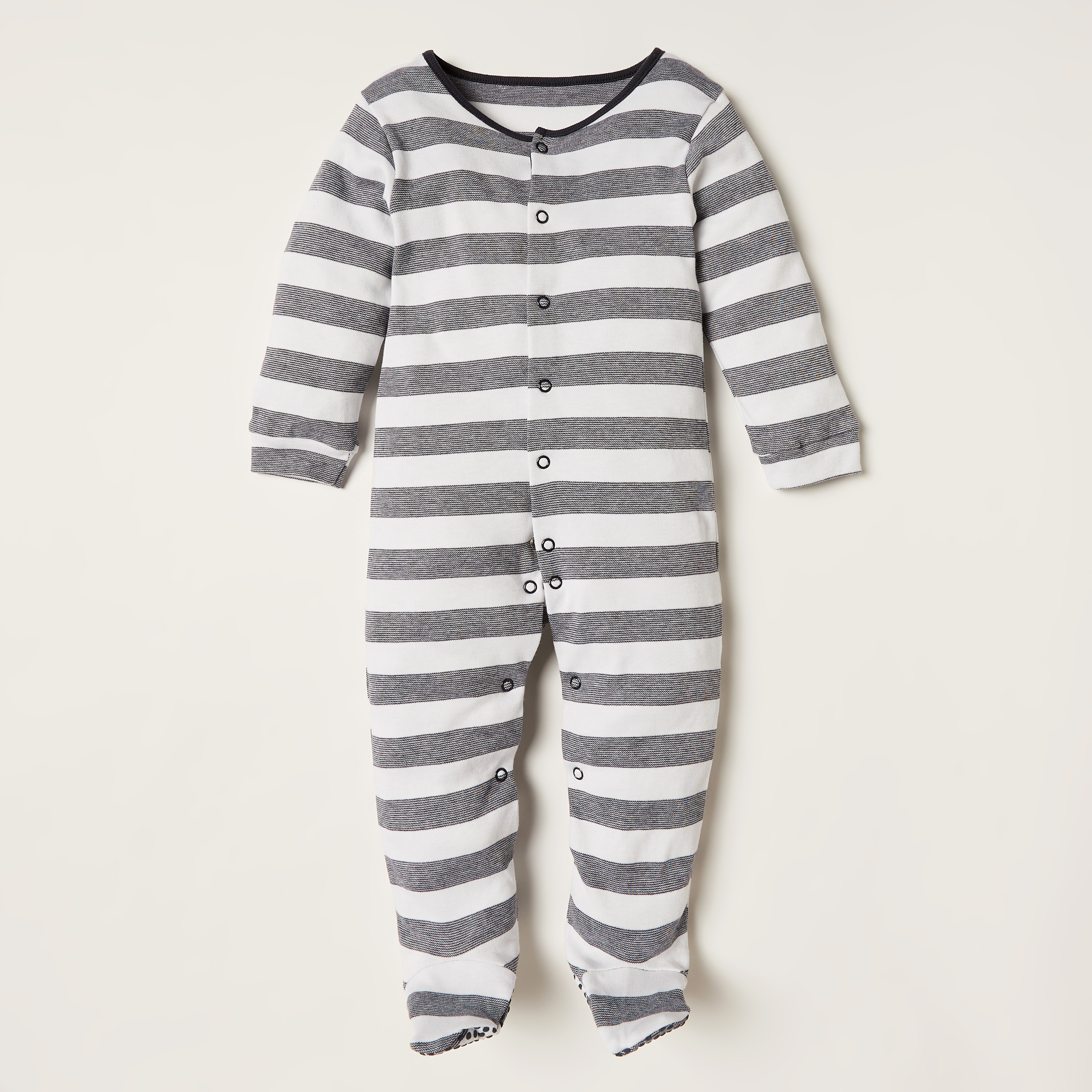 Juniors Printed Sleepsuit with Long Sleeves and Button Closure - Set of 3-baby-boys-clothing-nightwear-sleepsuits-image-2