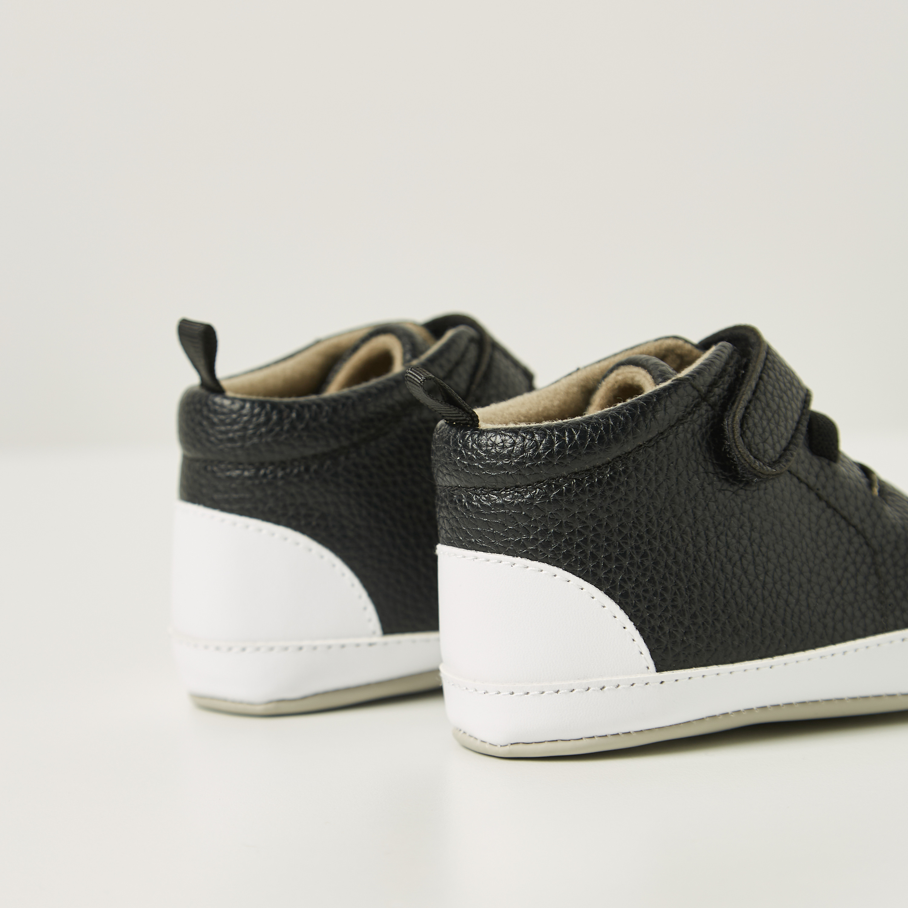 Juniors Colourblock Booties with Hook and Loop Closure-baby-boys-shoes-booties-image-4