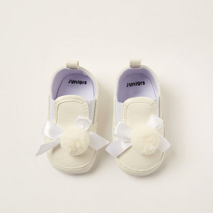 Juniors Solid Booties with Pom-Pom Detail
