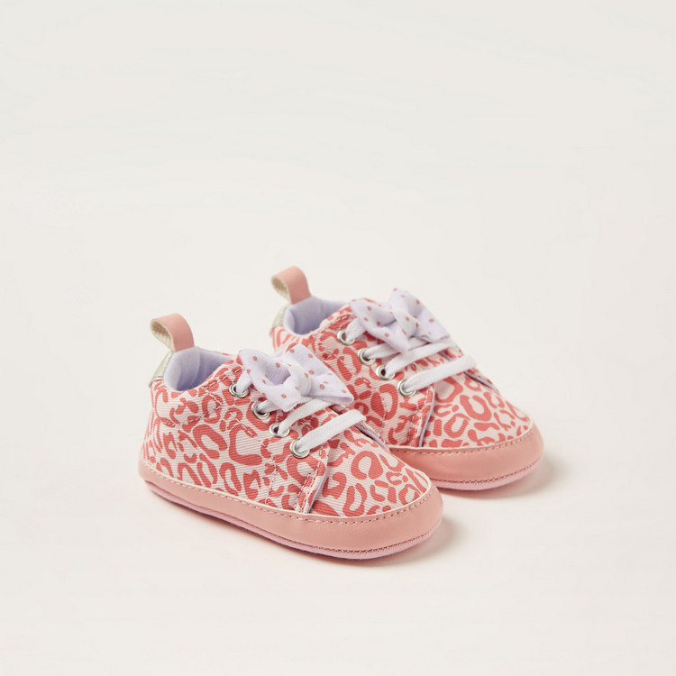 Juniors Printed Baby Booties with Bow Detail