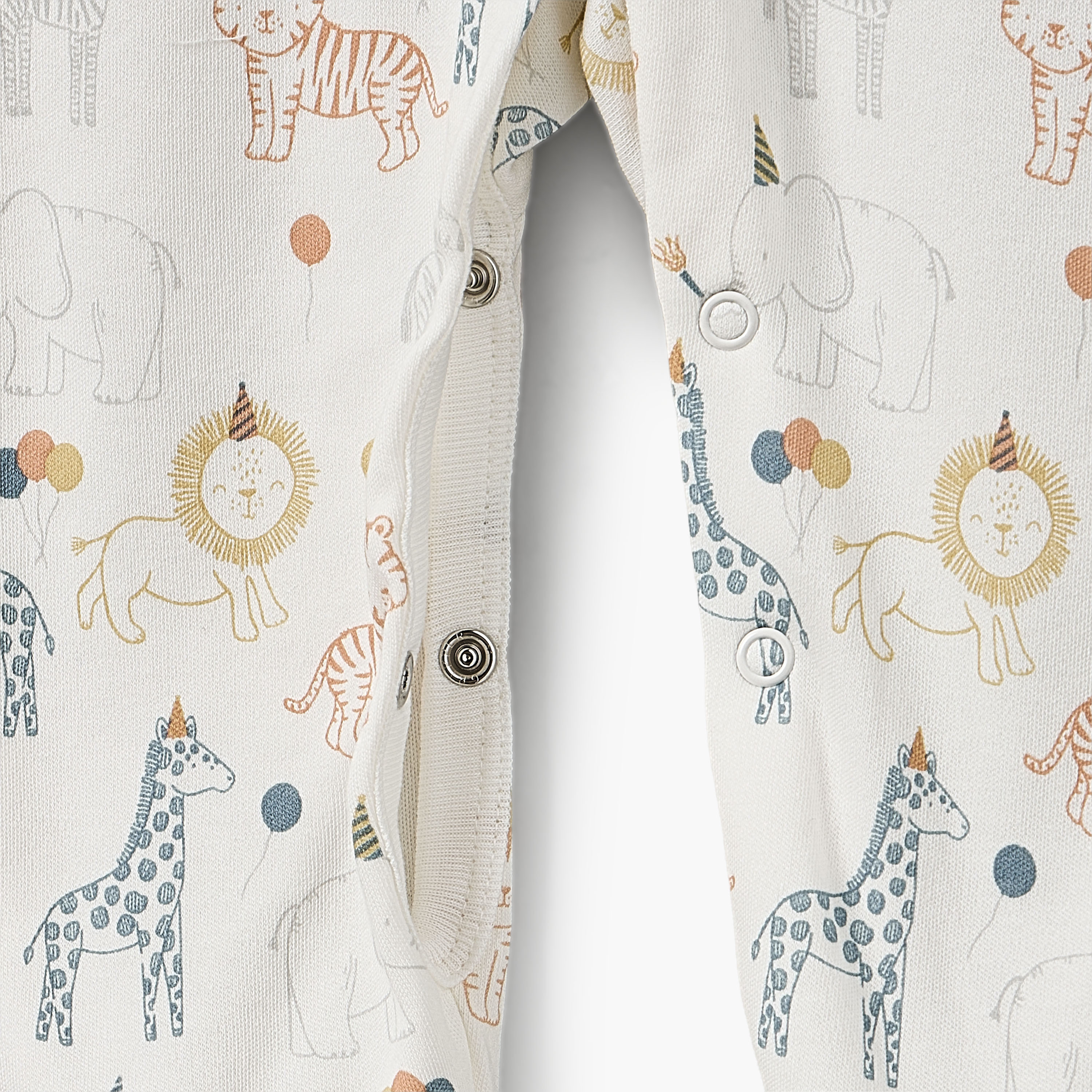 Juniors Cotton Round Neck Long Sleeves Sleepsuit with Safari Print-baby-boys-clothing-nightwear-sleepsuits-image-5