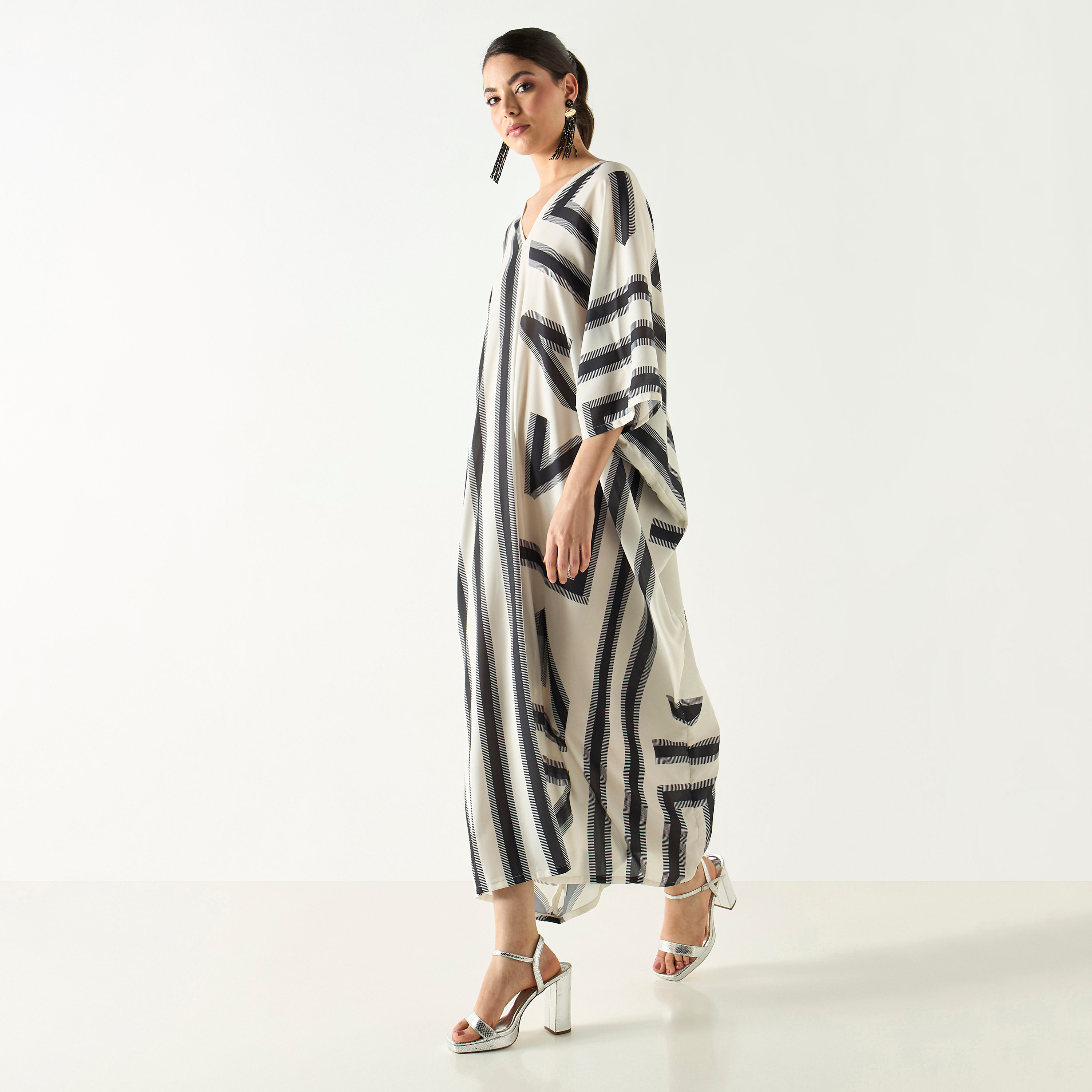 FYOR Printed Kaftan with Tie-Up Detail-women-arabicclothing-kaftan-image-2