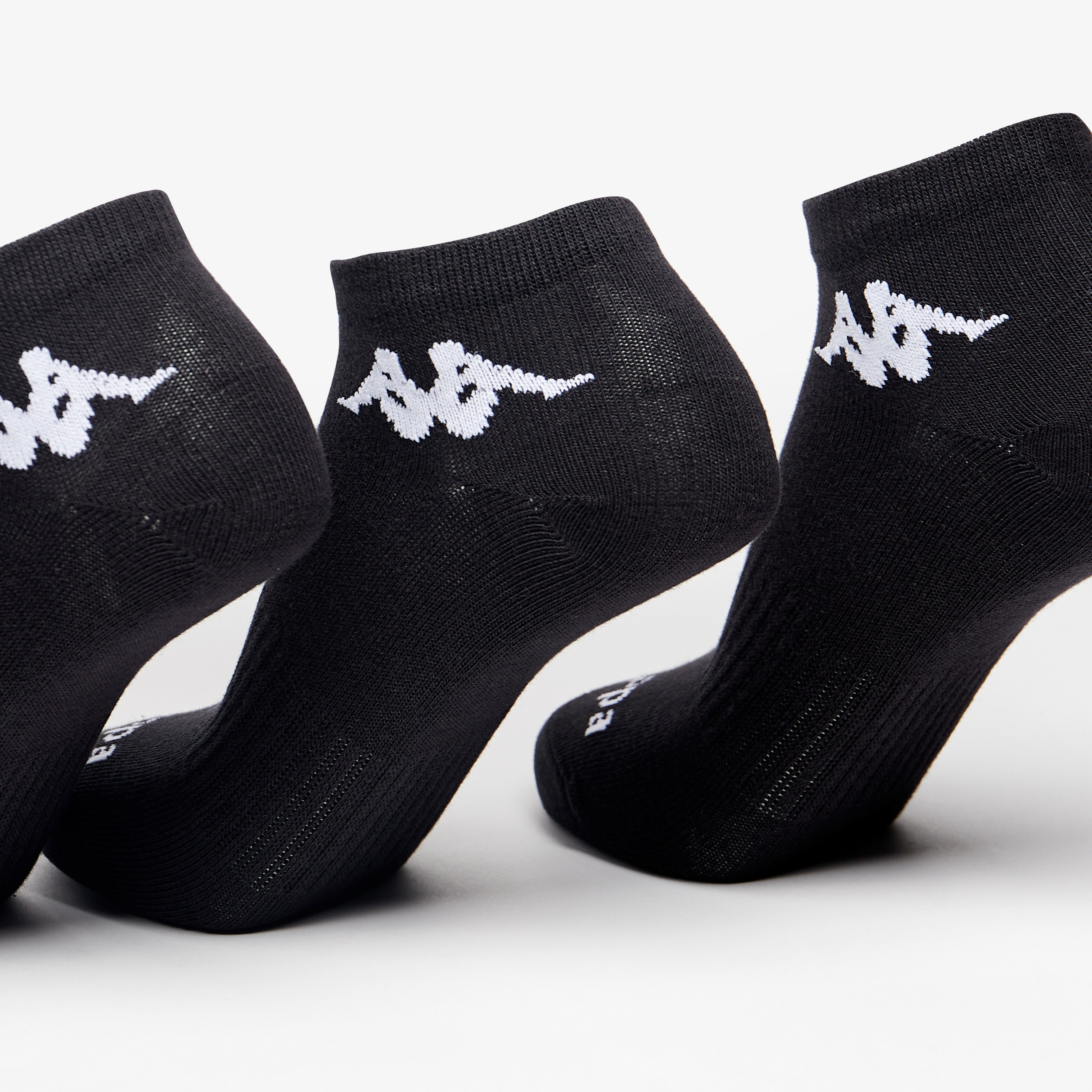 طقم جوارب رياضية 6 أزواج بطول الكاحل وتفاصيل الشعار من كابا-girls-accessories-socks-image-2