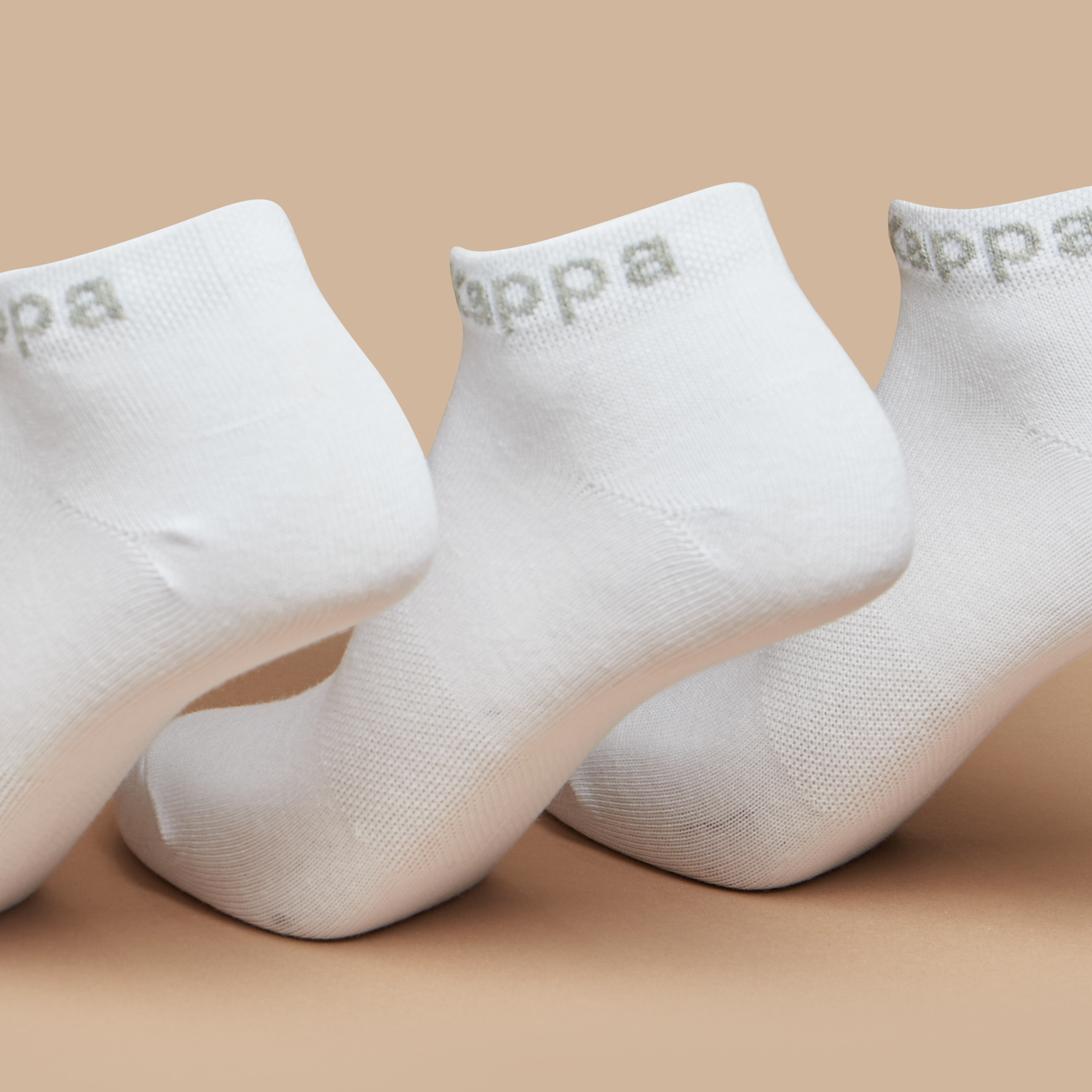 طقم جوارب رياضية 5 أزواج سادة بطول الكاحل من كابا -girls-accessories-socks-image-2