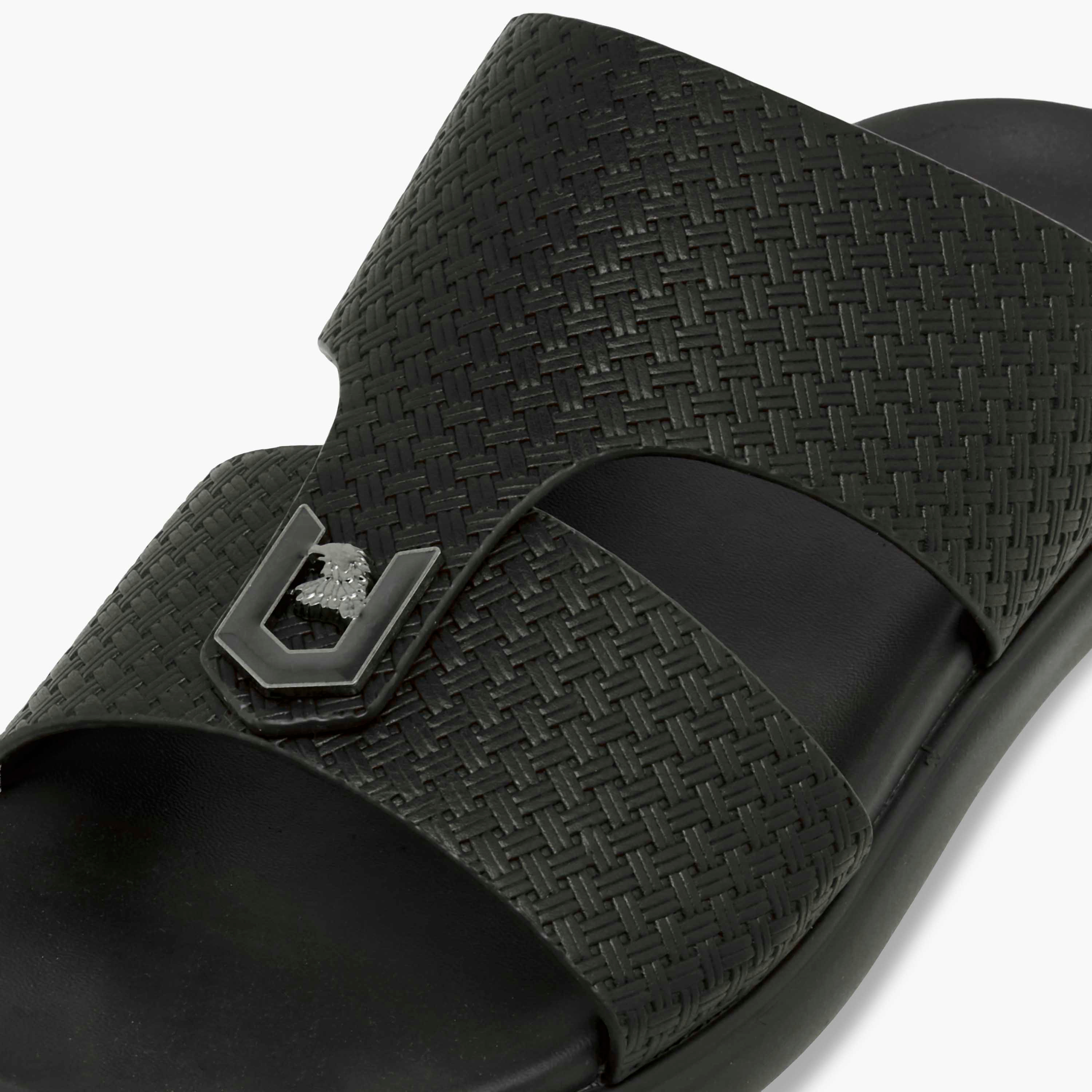 صندل عربي بارز الملمس للرجال من أل بي ال من شو إكسبريس-men-shoes-sandals-image-4