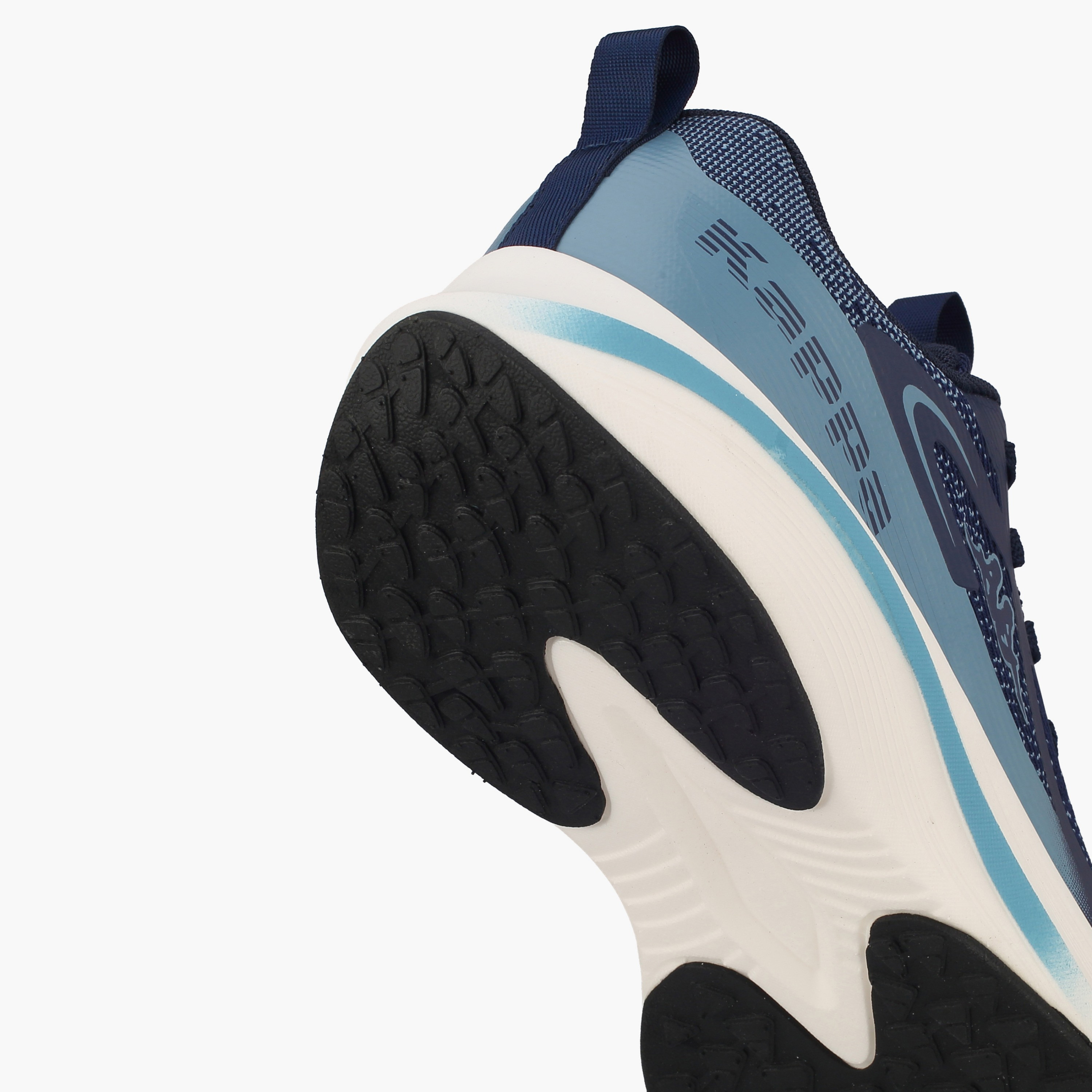 حذاء رياضي برباط إغلاق وشعار للرجال من كابا-sports-men-shoes-image-5
