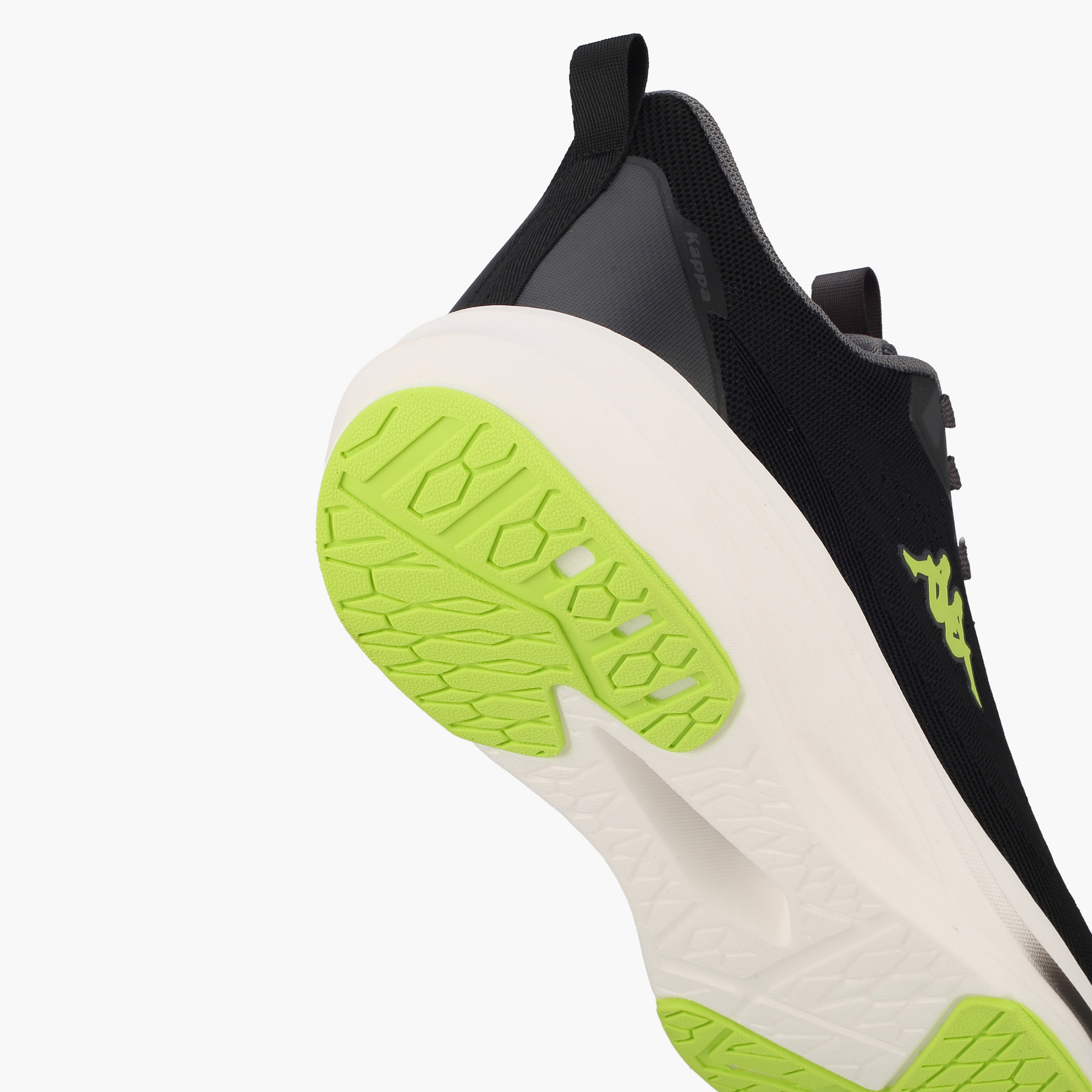 حذاء رياضي برباط إغلاق وشعار للرجال من كابا-sports-men-shoes-image-5