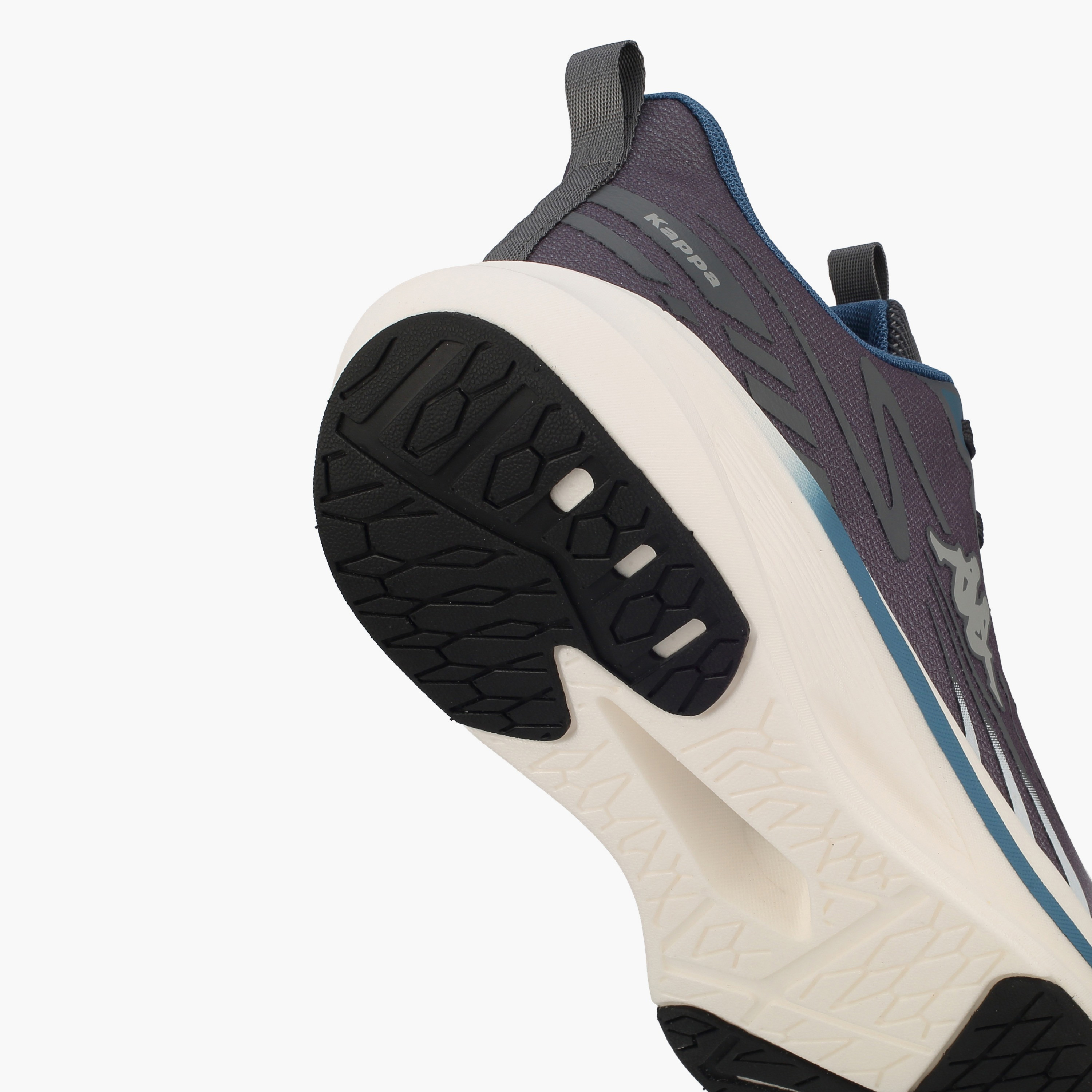 حذاء رياضي بتصميم متدرج اللون ورباط إغلاق للرجال من كابا-sports-boys-shoes-image-5