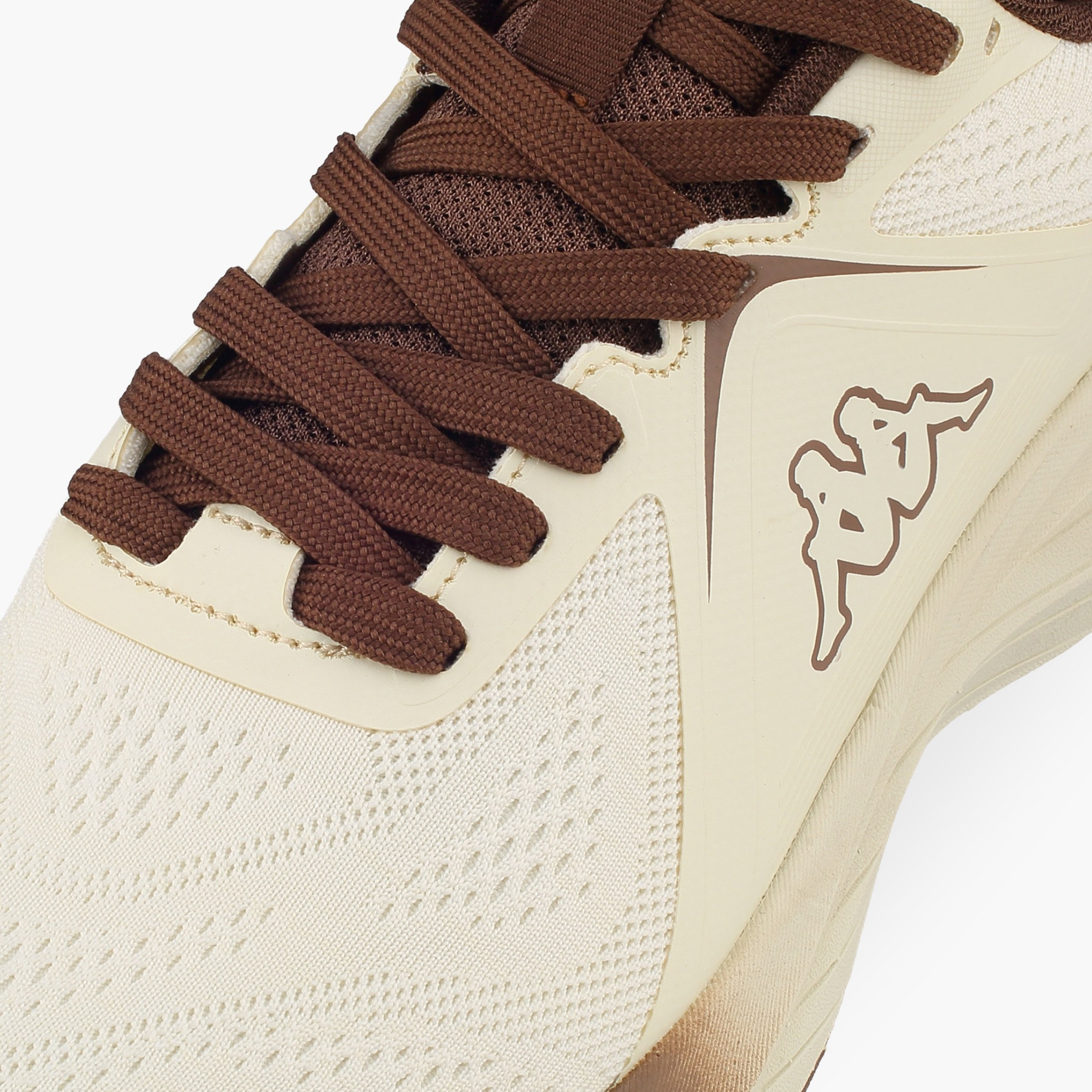 حذاء رياضي برباط إغلاق وشعار للرجال من كابا-sports-men-shoes-image-4