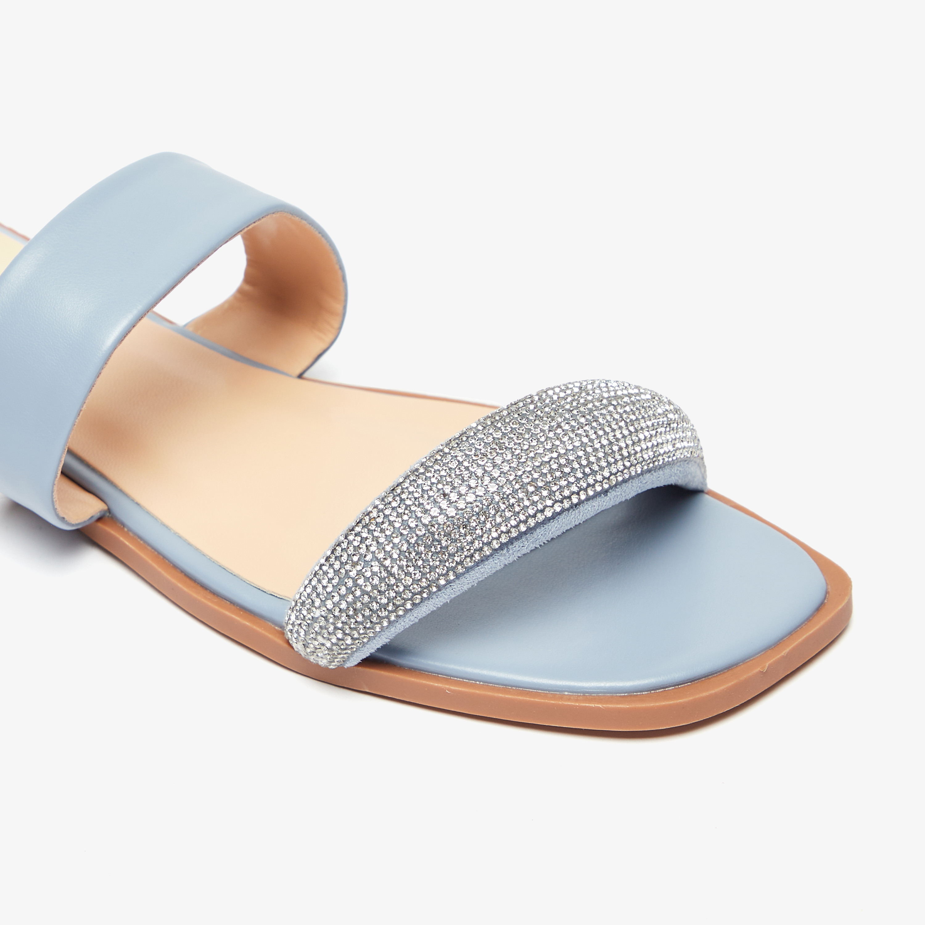 صندل خفيف مزيّن سهل الارتداء-women-shoes-flats-sandals-image-10
