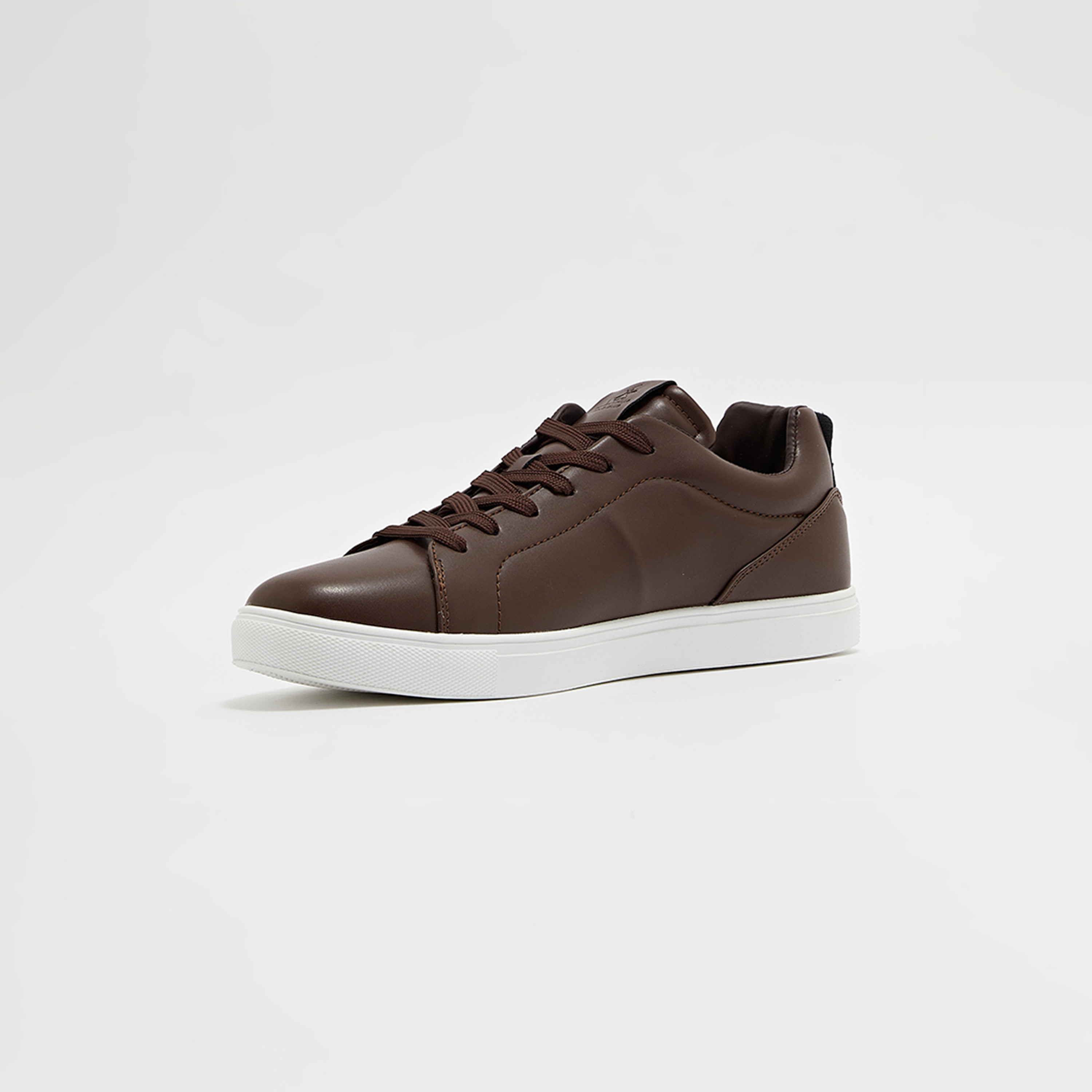 بيفرلي هيلز بولو كلوب- حذاء رياضي للرجال بكاحل منخفض وأربطة | BHPC230417-men-shoes-sneakers-image-3