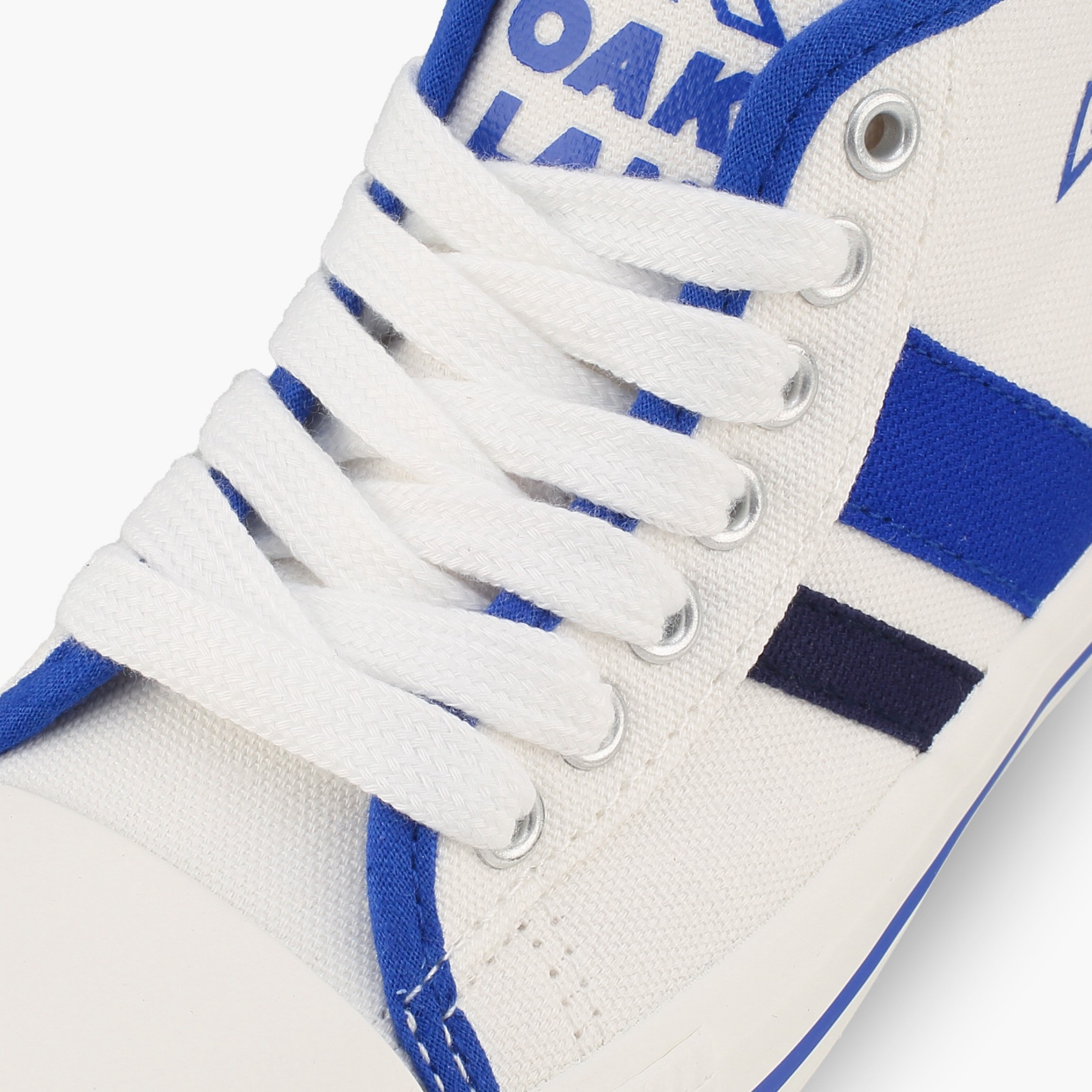 حذاء سنيكرز للكاحل بقوالب ملونة ورباط إغلاق للأولاد من أوكلان من شو إكسبريس-boys-shoes-sneakers-image-4