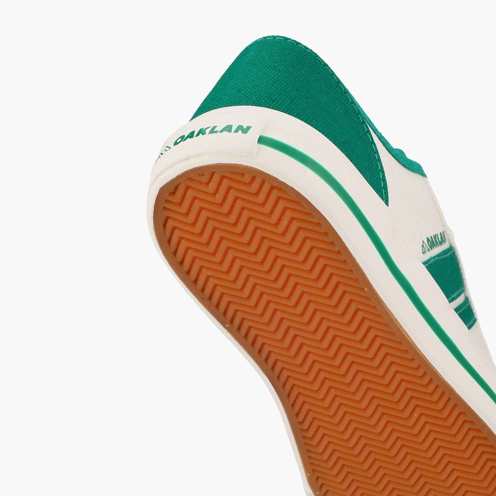 حذاء سنيكرز برباط وقوالب ملونة للأولاد من أوكلان بواسطة شو إكسبريس-boys-shoes-sneakers-image-5