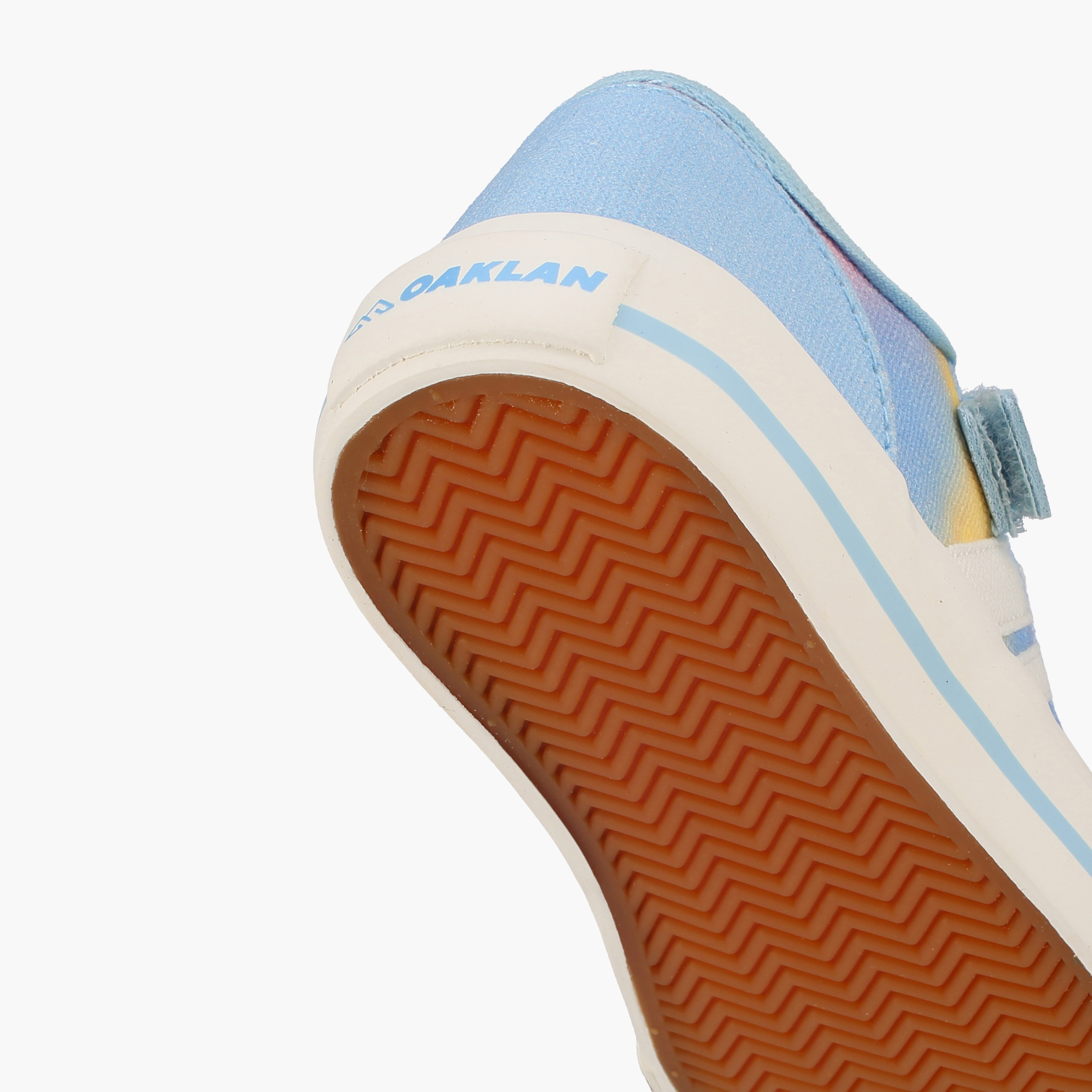 حذاء سنيكرز للكاحل مخطط ورباط إغلاق للبنات من أوكلان من شو إكسبريس-baby-girls-shoes-closedshoes-image-5