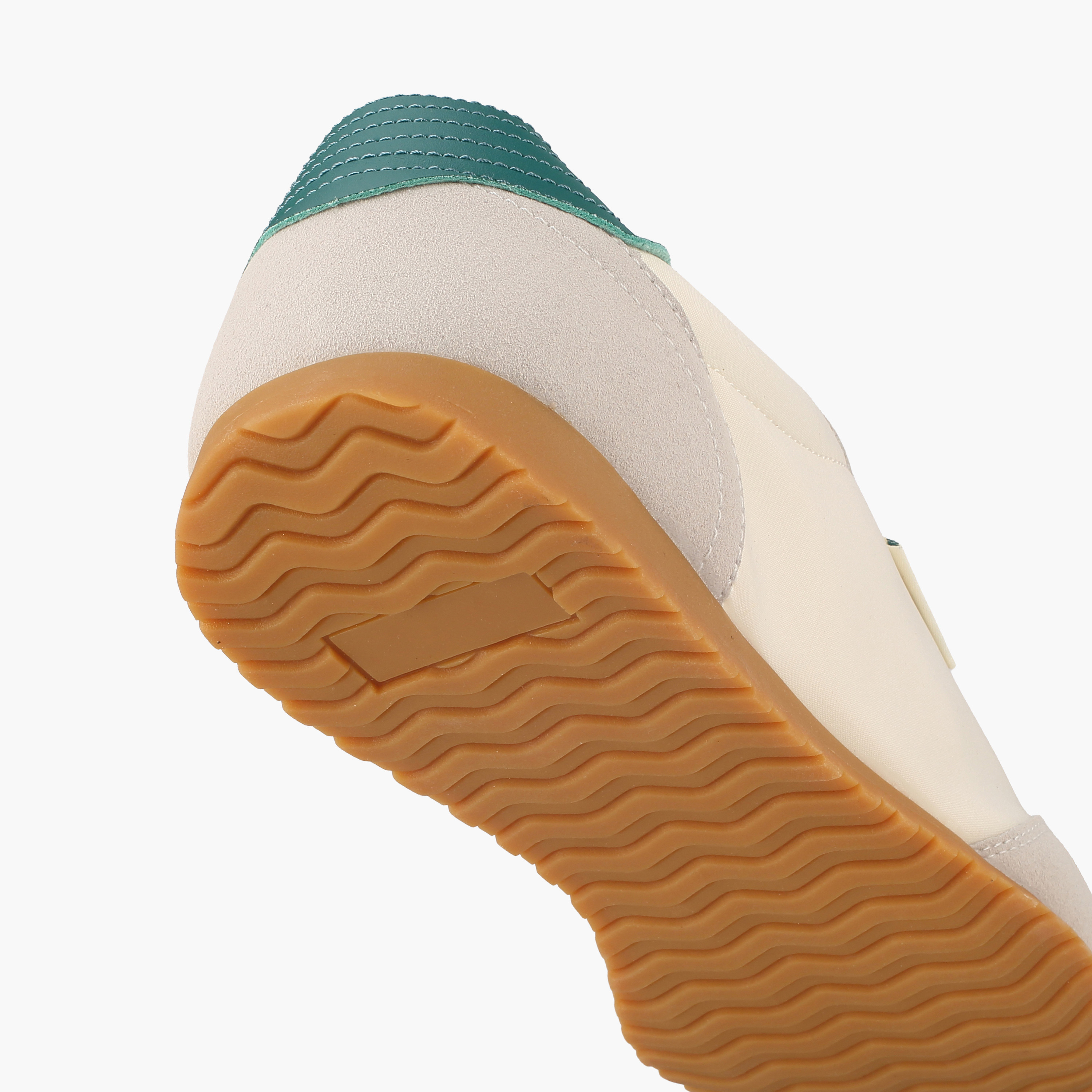 حذاء كاحل للرجال برباط من أوكلان من شوإكسبريس-men-shoes-sneakers-image-5