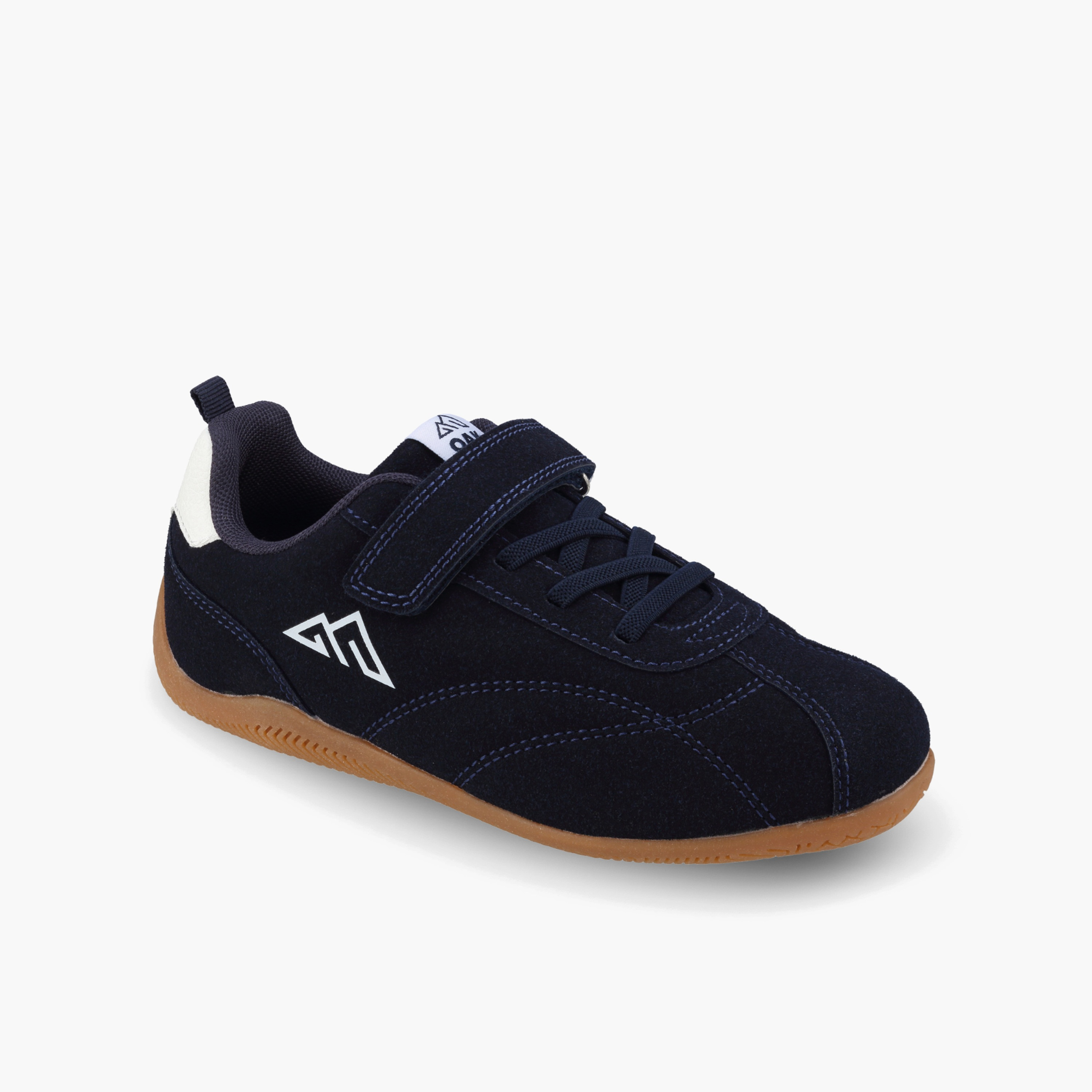 حذاء رياضي بشريط إغلاق وطبعات من أوكلان من شو إكسبريس-boys-shoes-sneakers-image-2