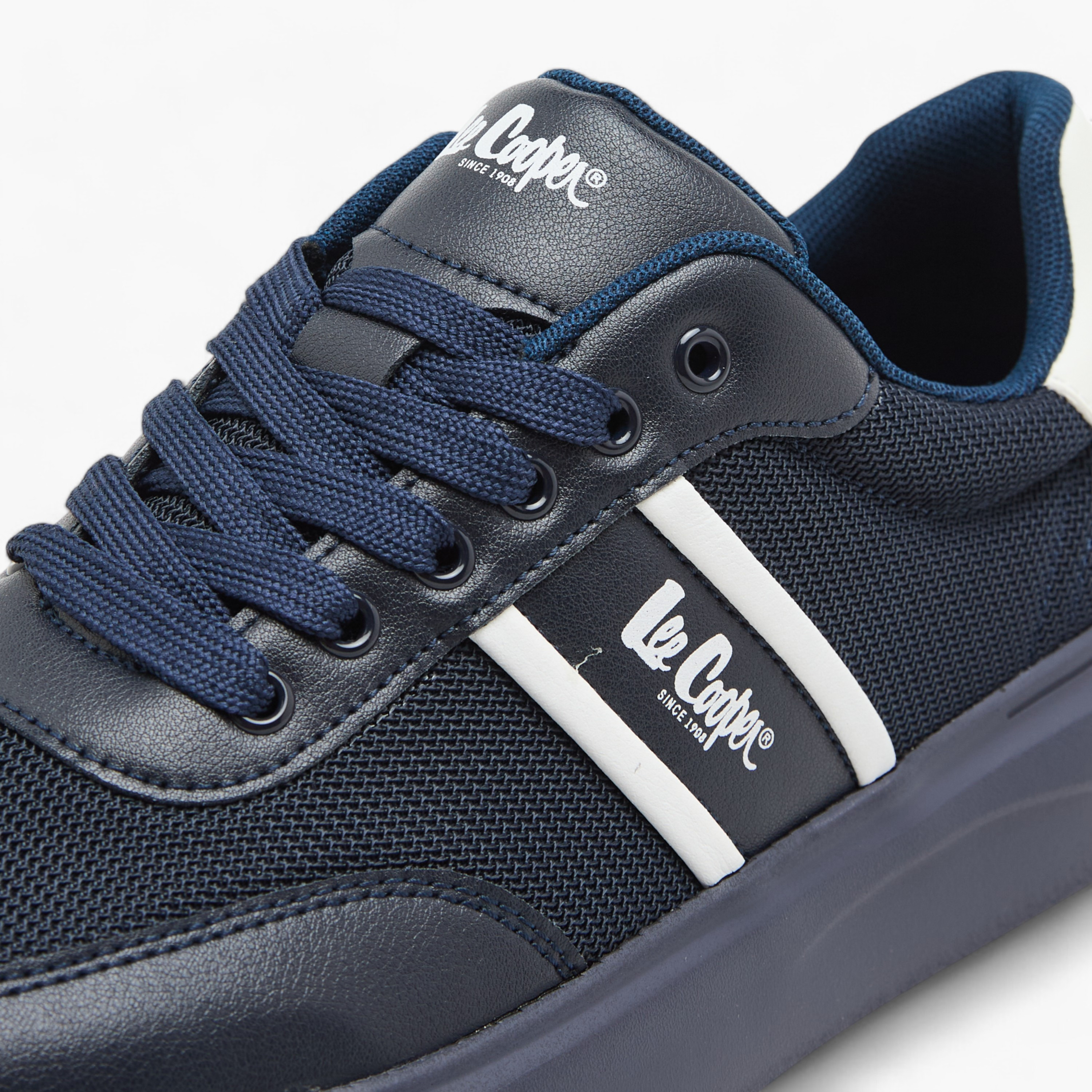 حذاء سنيكرز برباط إغلاق وطبعات الشعار للرجال من لي كوبر-men-shoes-sneakers-image-4