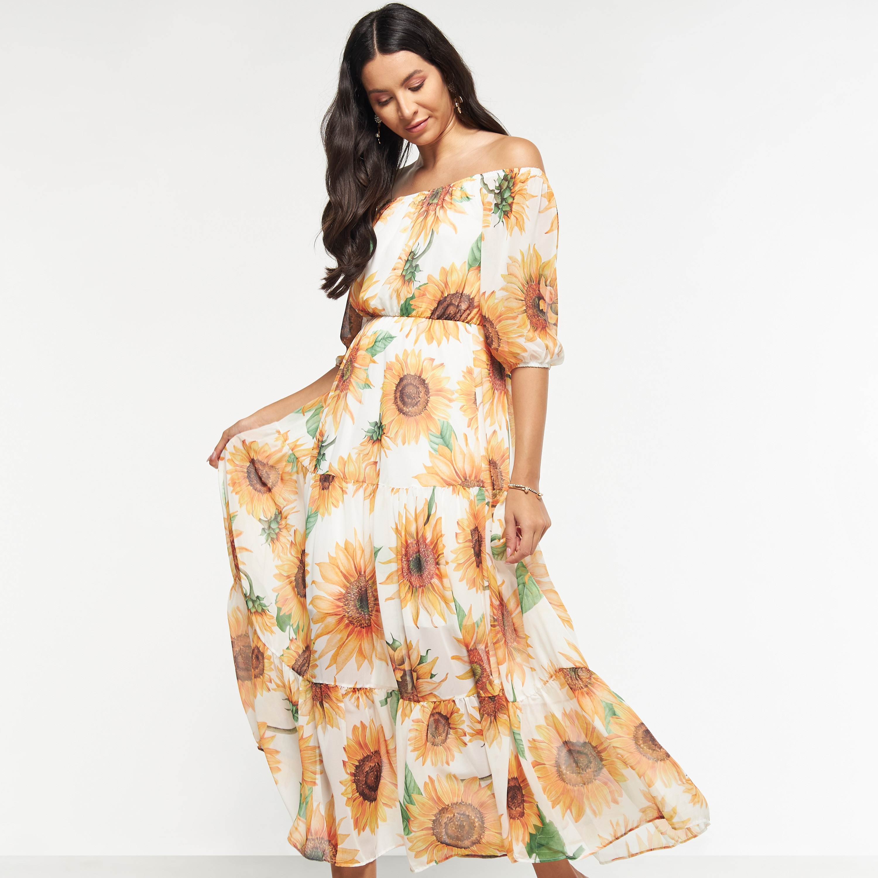 فستان مكشوف الأكتاف متعدد الطبقات بأكمام قصيرة وطبعات أزهار من فيور-women-clothing-dresses-image-2