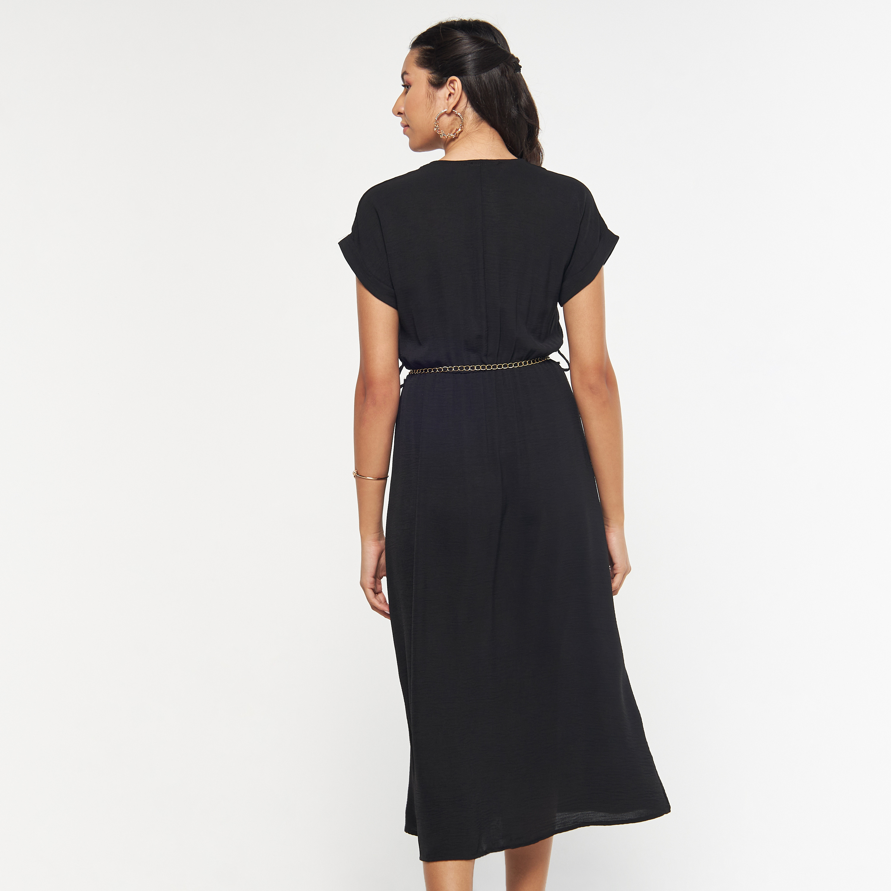 فستان سادة بياقة v وأكمام متمددة وخصر مطاطي من فيور-women-clothing-dresses-image-3