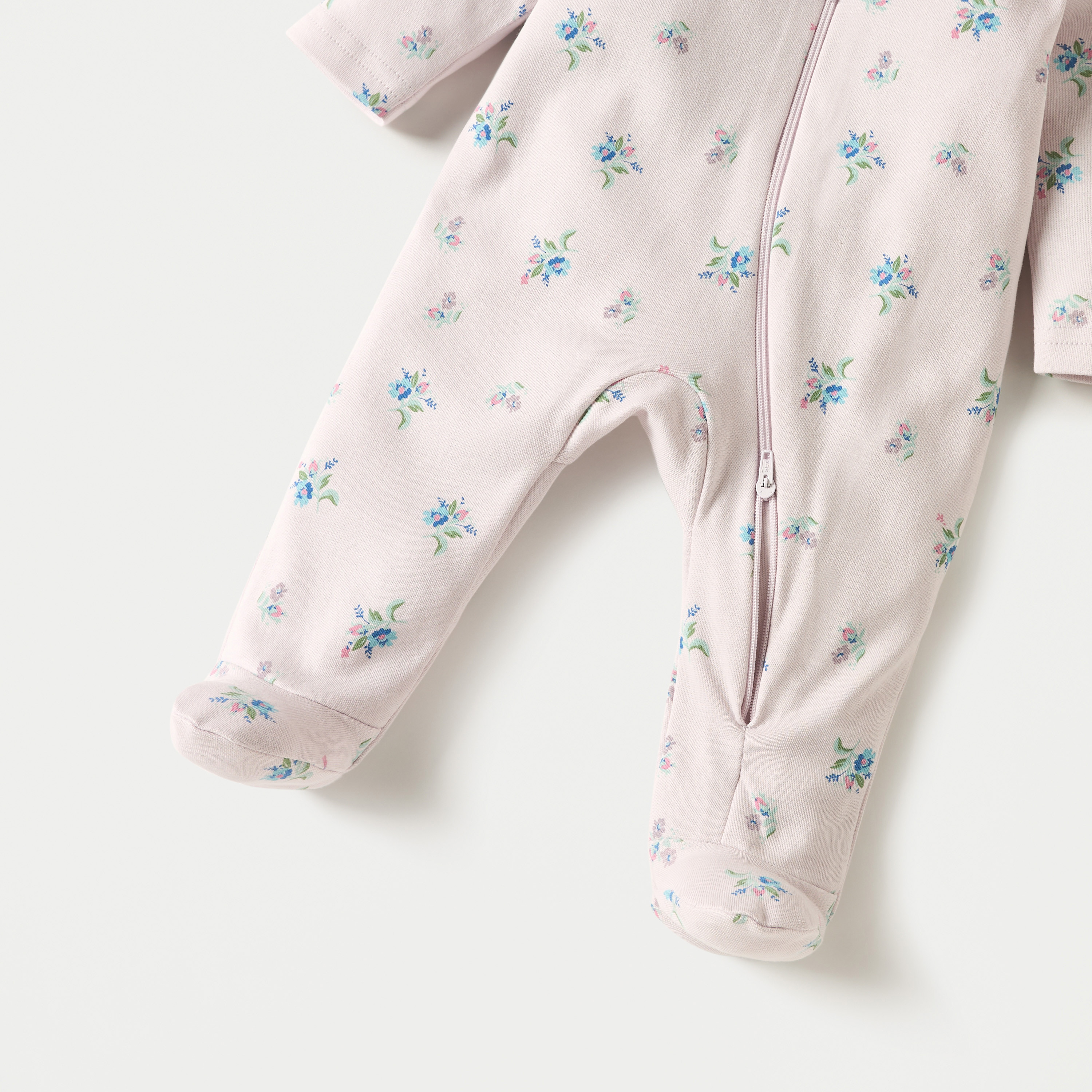 Juniors Floral Print Sleepsuit with Long Sleeves and Zip Closure-baby-girls-clothing-nightwear-sleepsuits-image-4