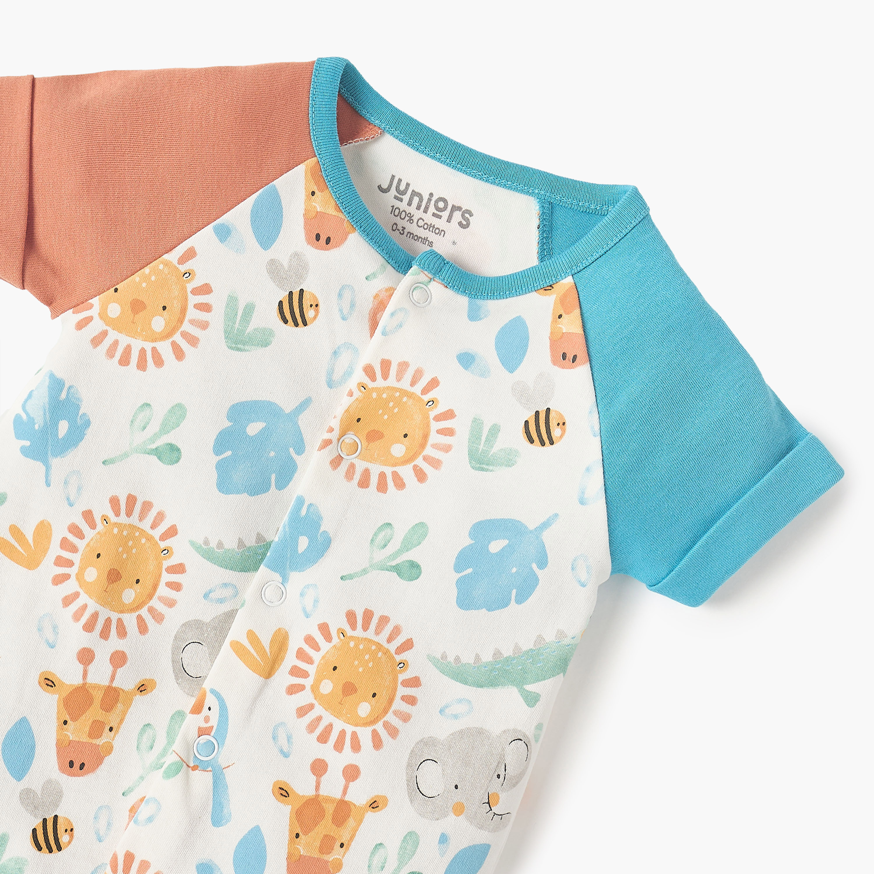 أفرول بطبعات وبياقة مستديرة وأكمام قصيرة من جونيورز-promo_babyshop_Buy3for69_QAT130126-image-3