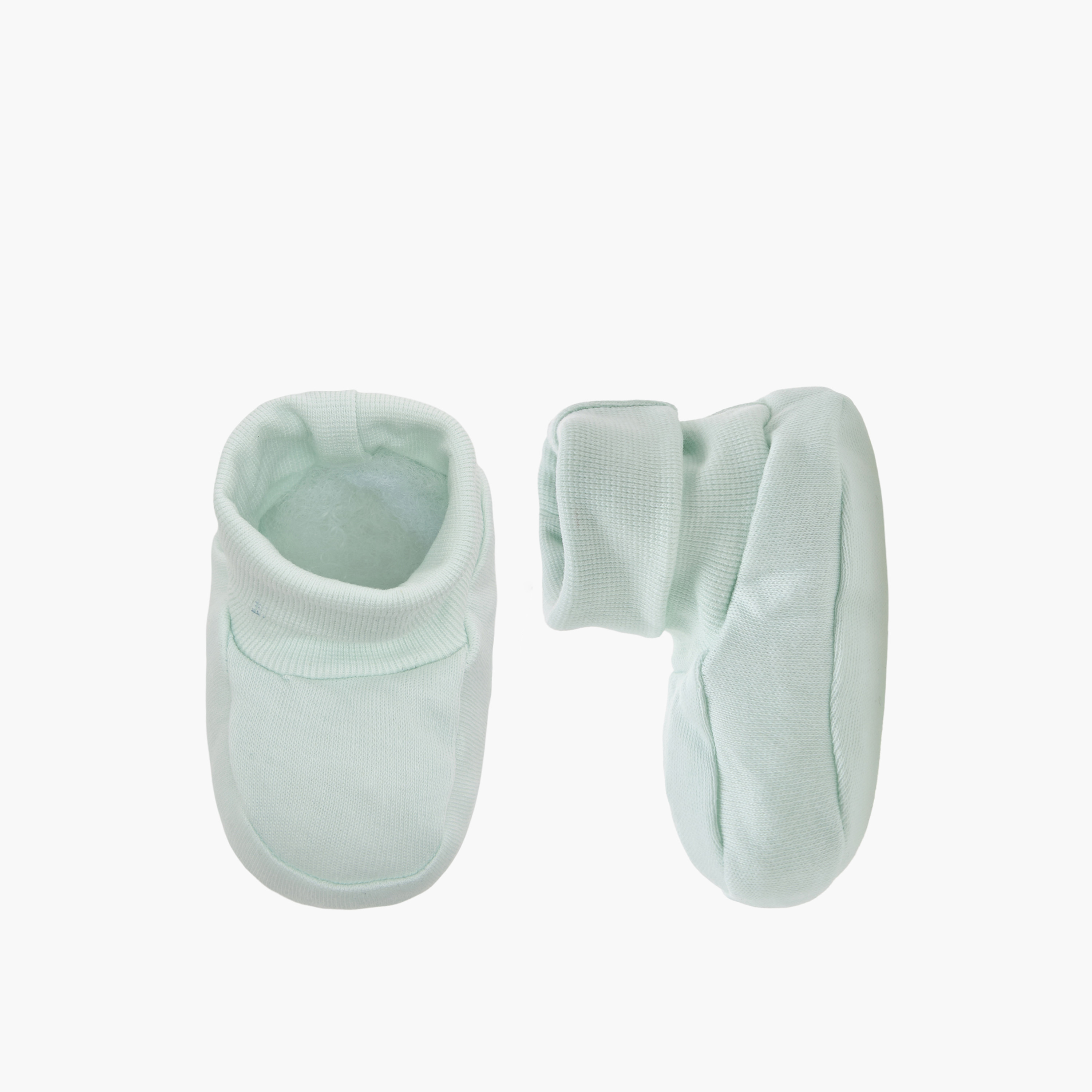 أبوات بحواف مطاطية وطبعات متنوعة من جونيورز - عبوة من زوجين-baby-boys-shoes-booties-image-11
