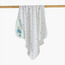 بطانية لحديثي الولادة بطبعات عالم ما تحت الماء من جونيورز-baby-nursery-blanketsandswaddles-receivingblankets-image-5