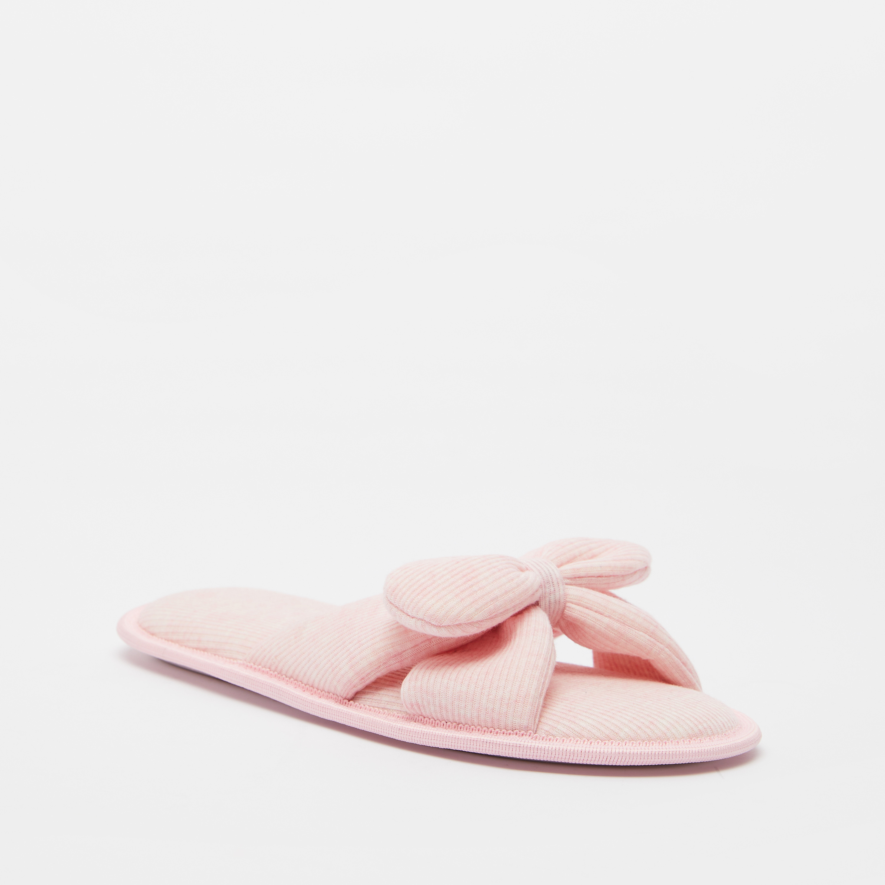 شبشب خفيف مخملي بمقدمة مفتوحة وزينة فيونكة-women-shoes-flipflopsandslides-image-2
