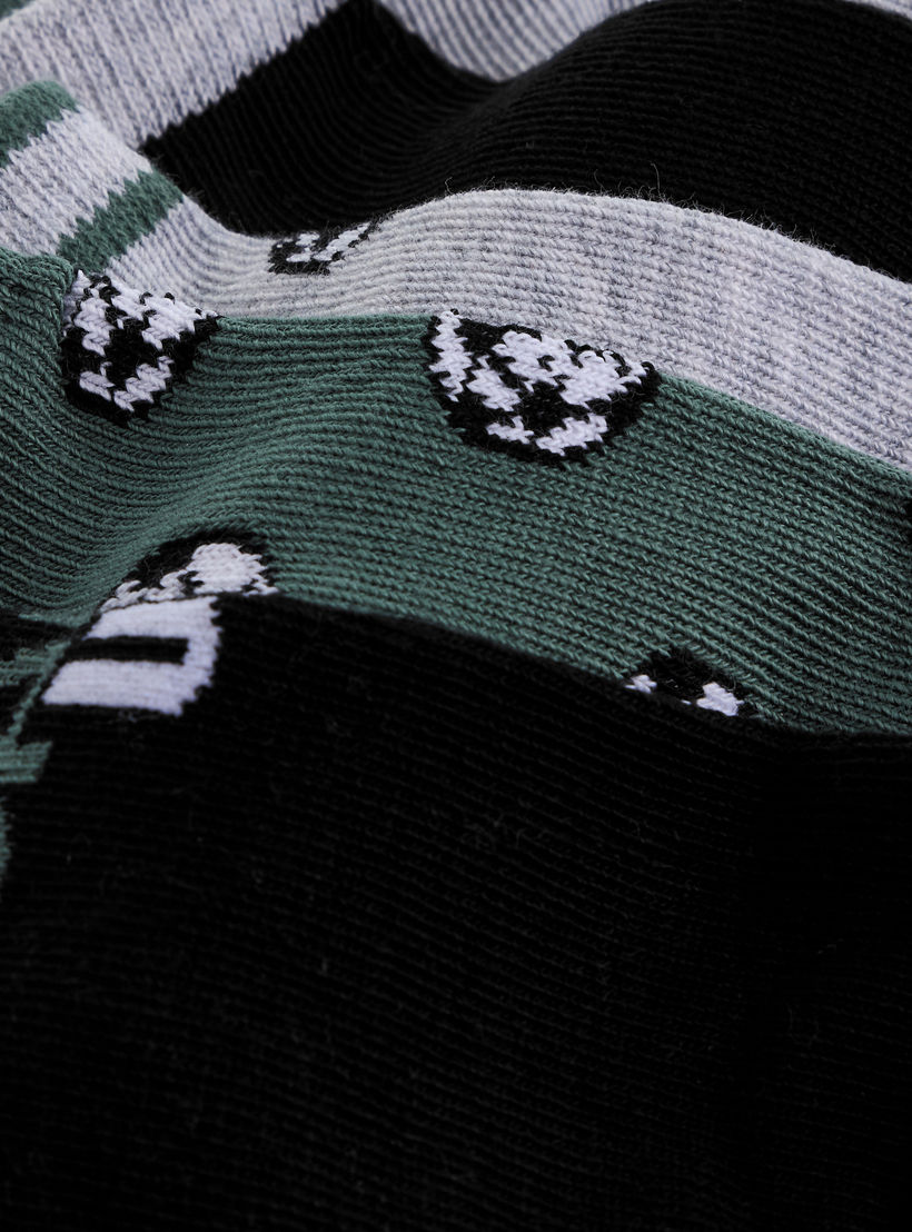 طقم جوارب غير وبرية 5 أزواج بطول الكاحل وطبعات كرة القدم من جونيورز-boys-accessories-socks-image-4