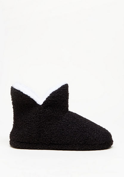 Cozy Textured High Ankle Slip-On Bedroom Slippers