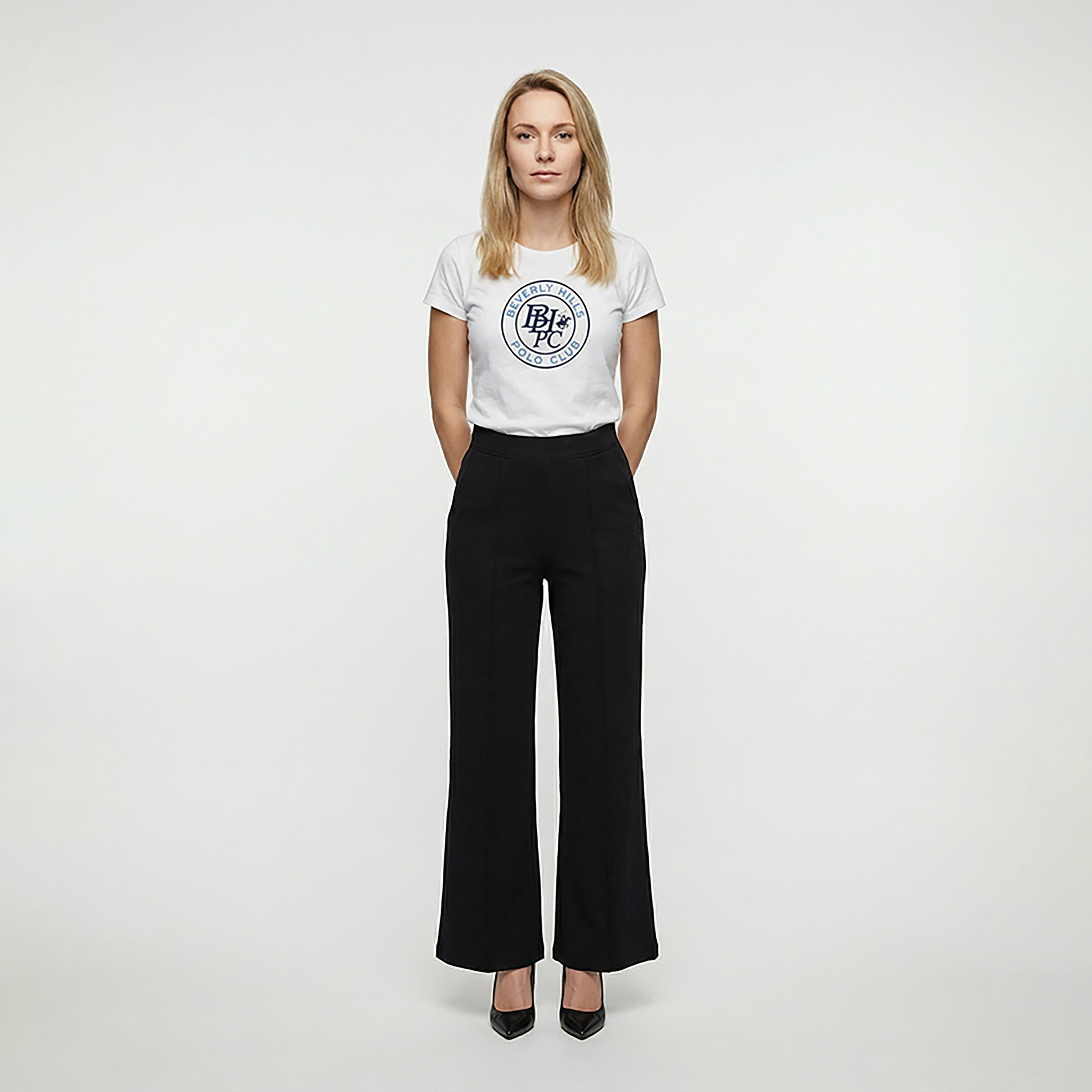 تيشيرت نسائي بأكمام قصيرة ورقبة مستديرة مطبوع من بيفرلي هيلز بولو كلوب-women-clothing-tshirts-image-3