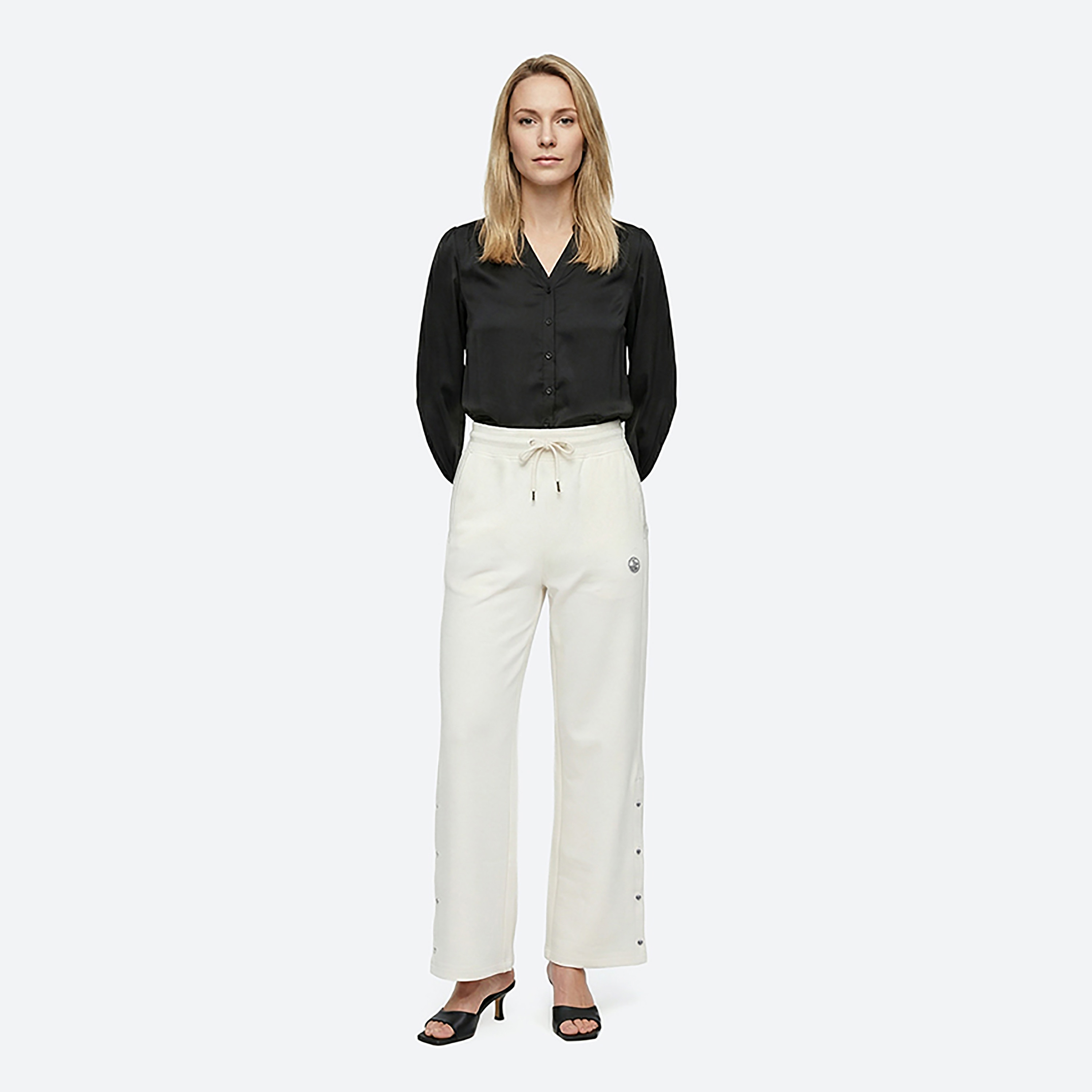 بنطلون نسائي سادة واسع الساق بخصر متوسط ورباط شد من بيفرلي هيلز بولو كلوب-women-clothing-bottoms-trousers-image-2